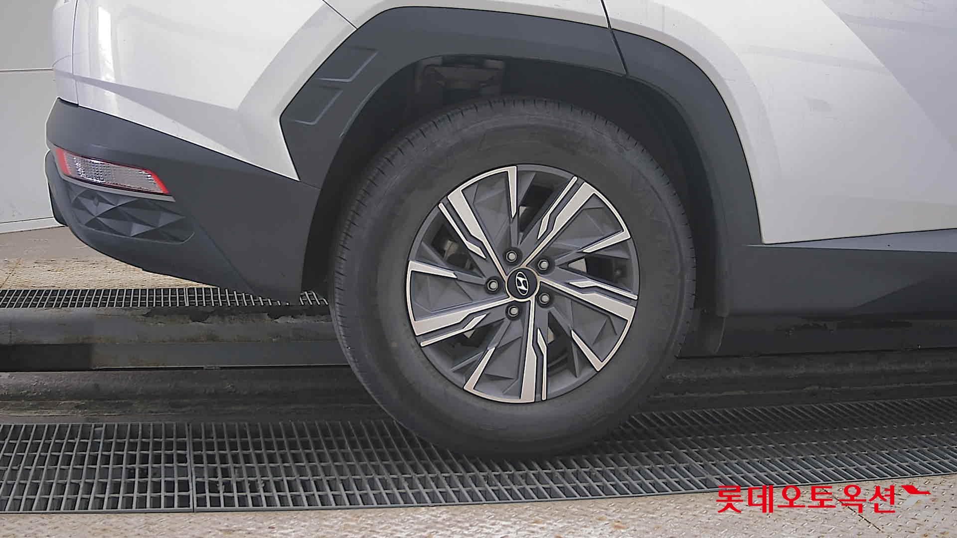 Hyundai Tucson Hybrid id 3803666 из Кореи 24