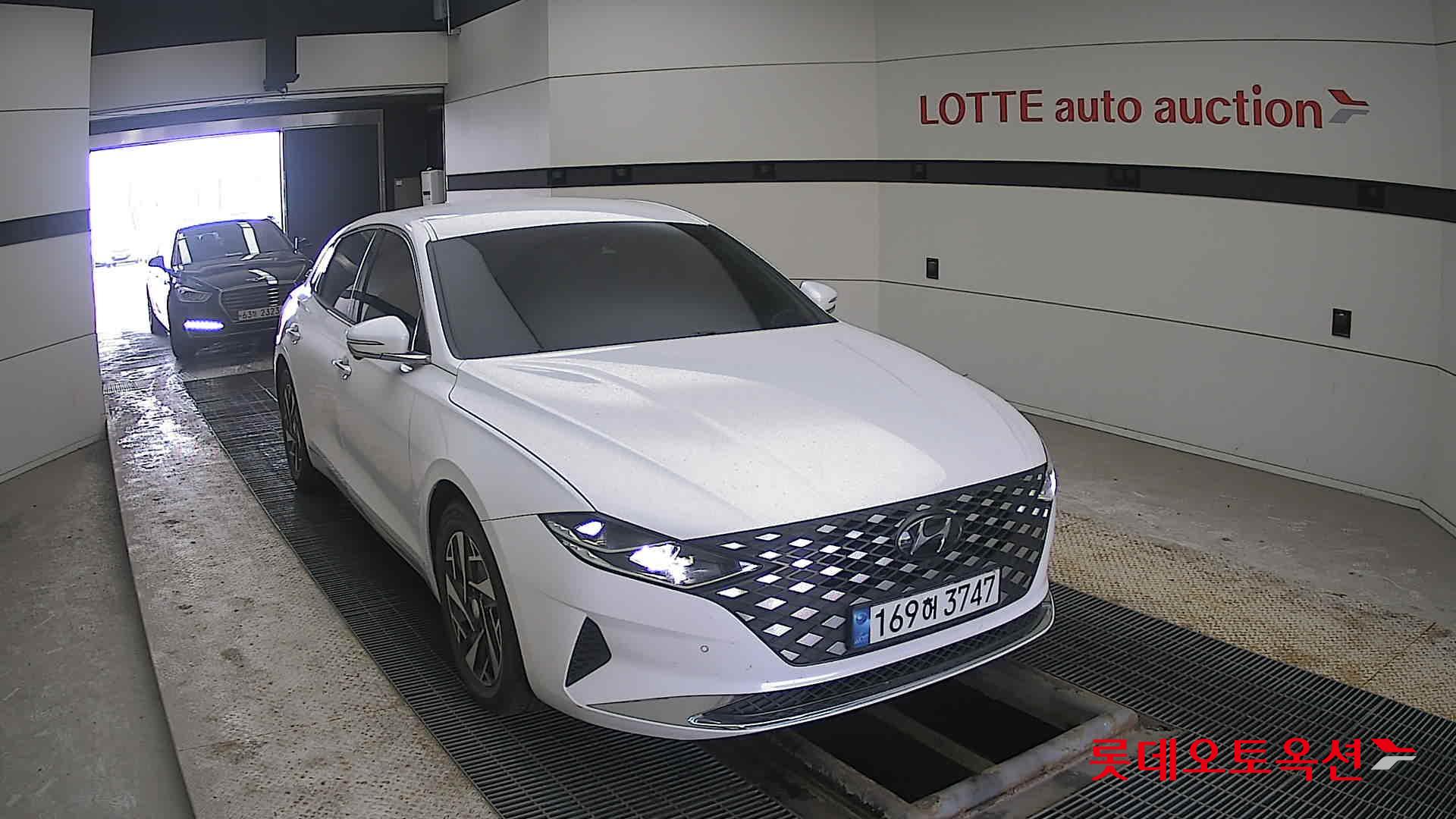 Hyundai Grandeur Hybrid id 3803703 из Кореи 15