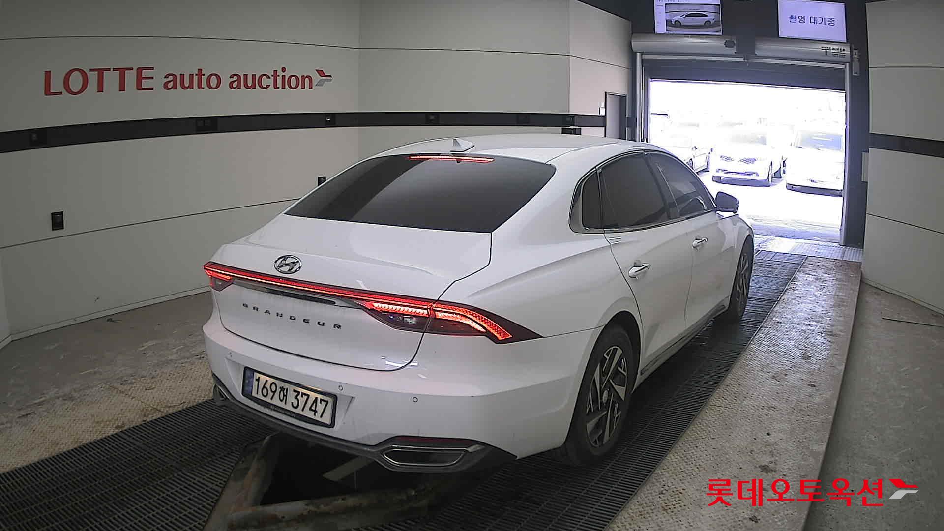 Hyundai Grandeur Hybrid id 3803703 из Кореи 20