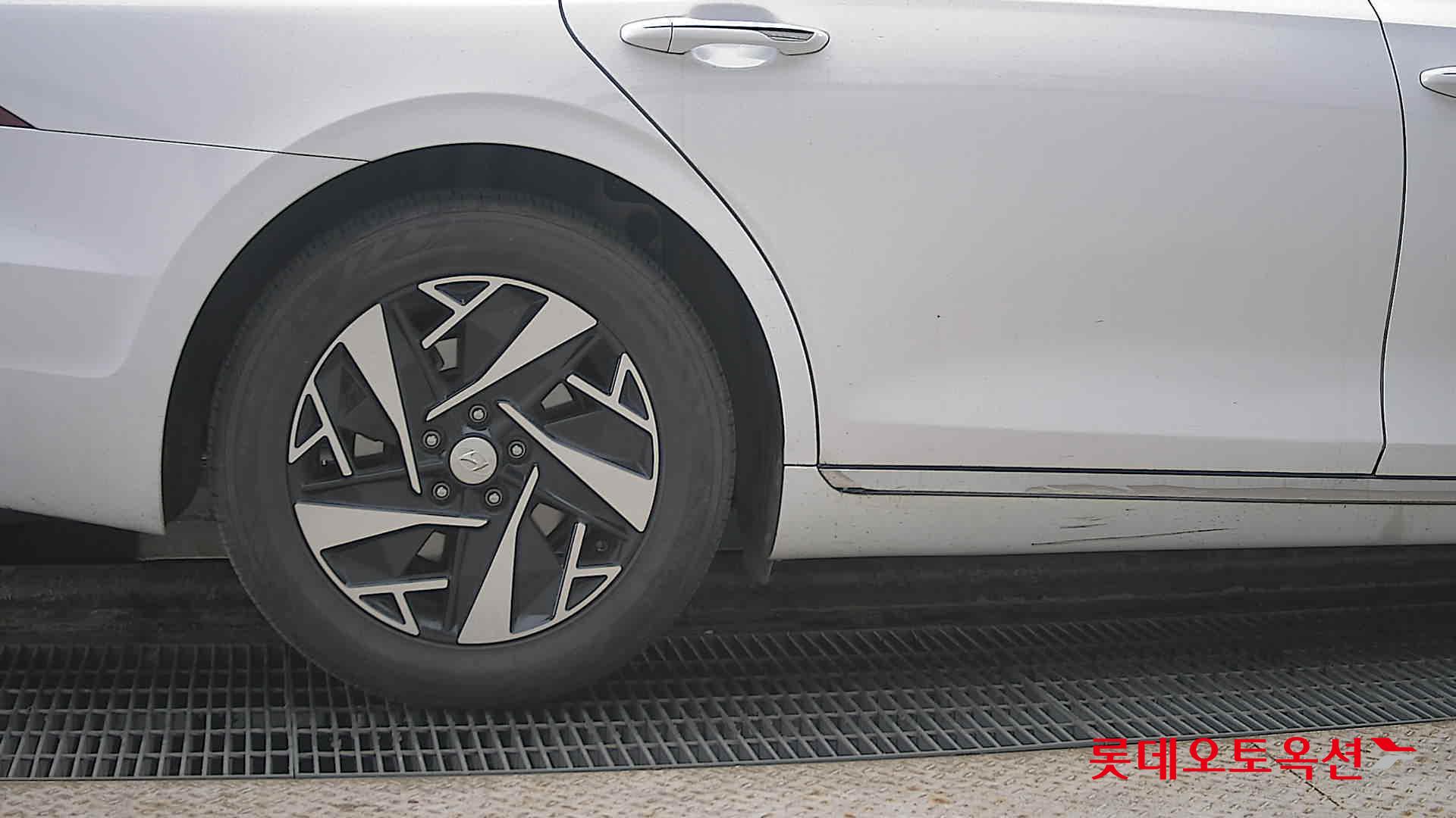 Hyundai Grandeur Hybrid id 3803703 из Кореи 24