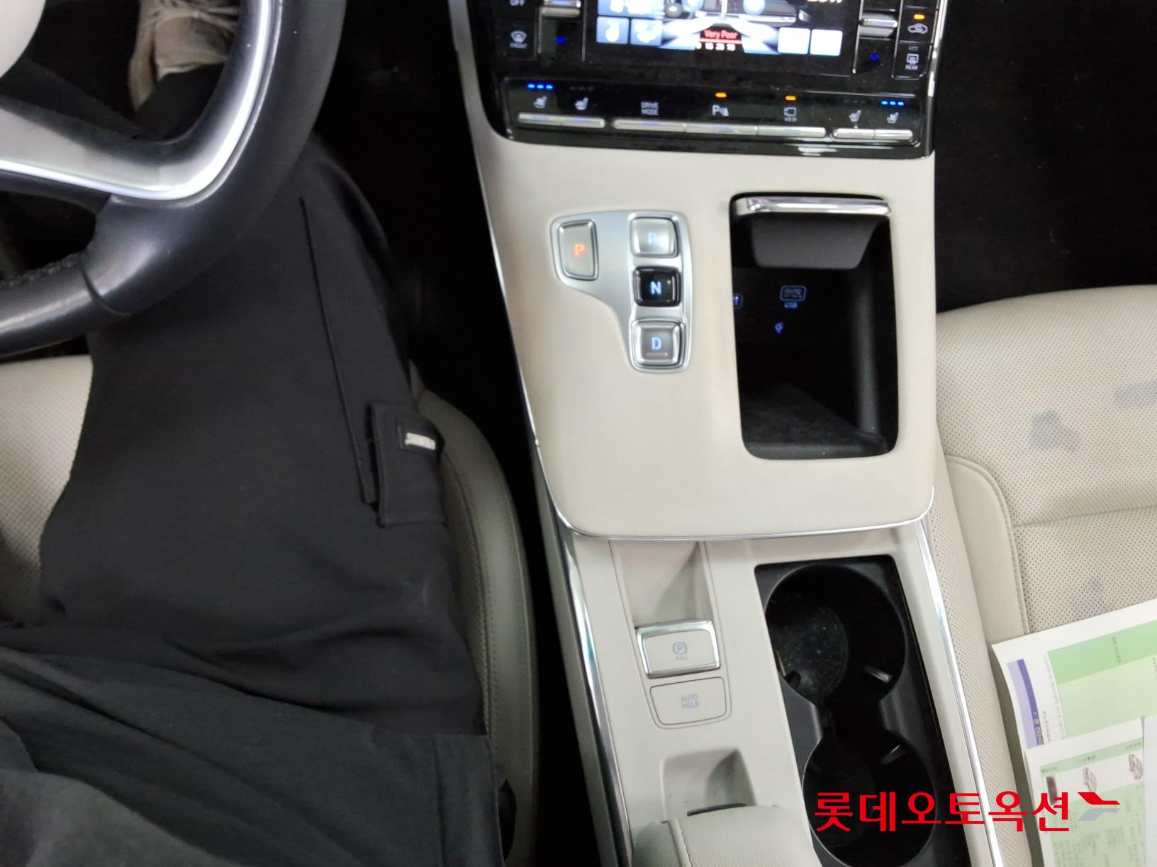 Hyundai Grandeur Hybrid id 3803703 из Кореи 33