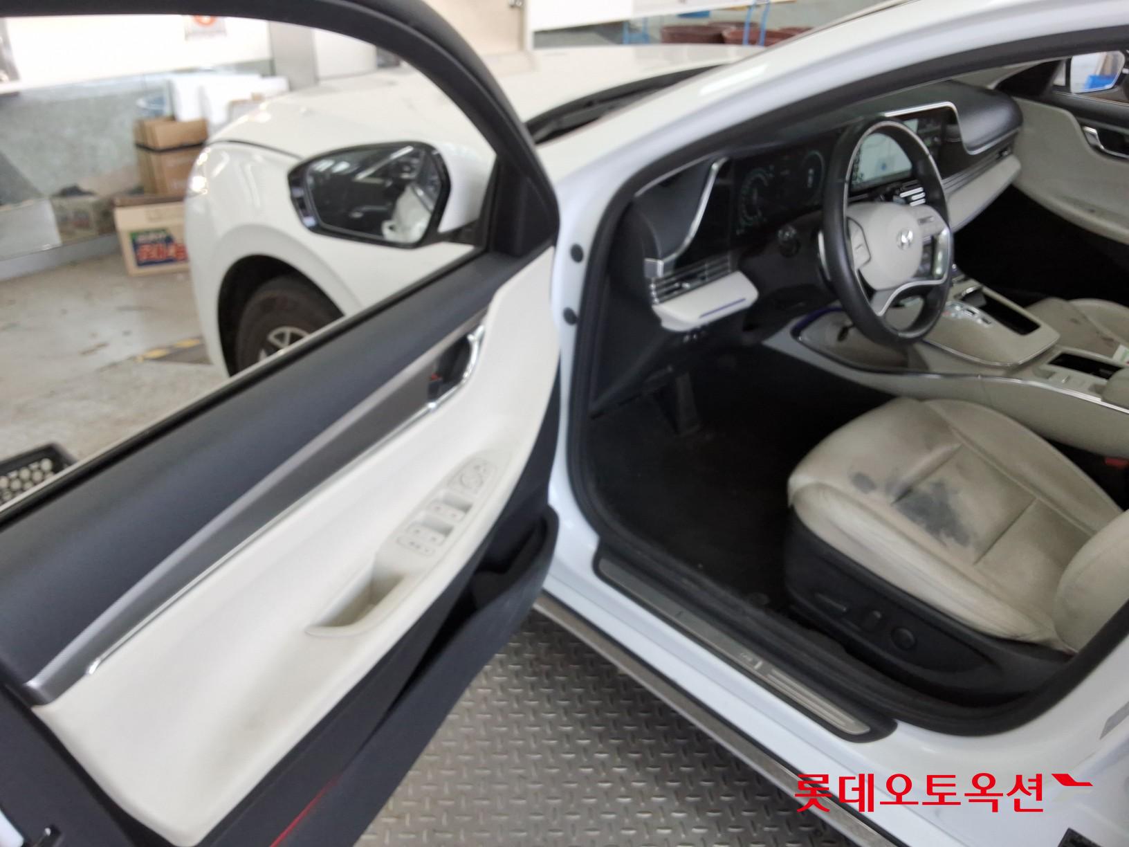 Hyundai Grandeur Hybrid id 3803703 из Кореи 35