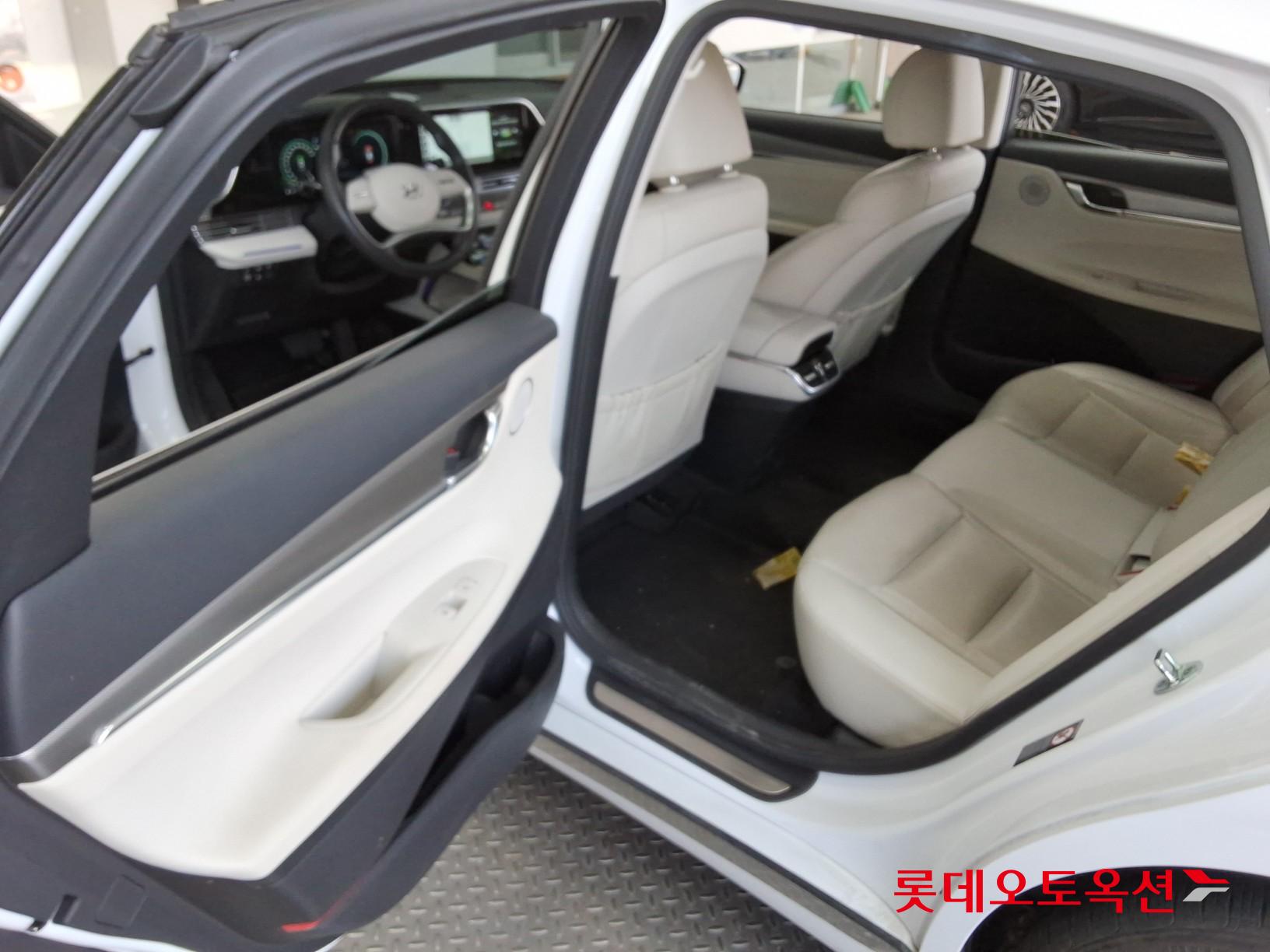 Hyundai Grandeur Hybrid id 3803703 из Кореи 36