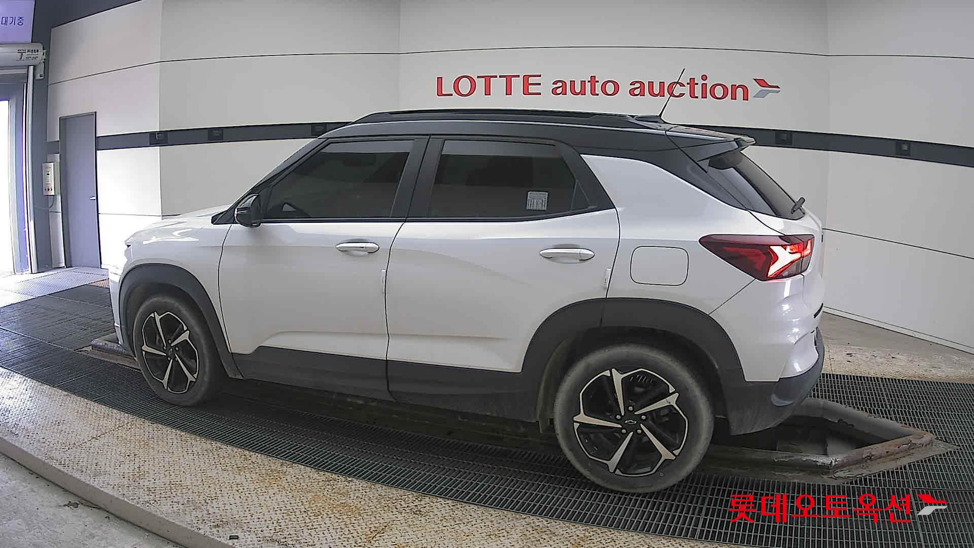 Korea G M TrailBlazer 1.35 Turbo FWD id 3803641 из Кореи 11