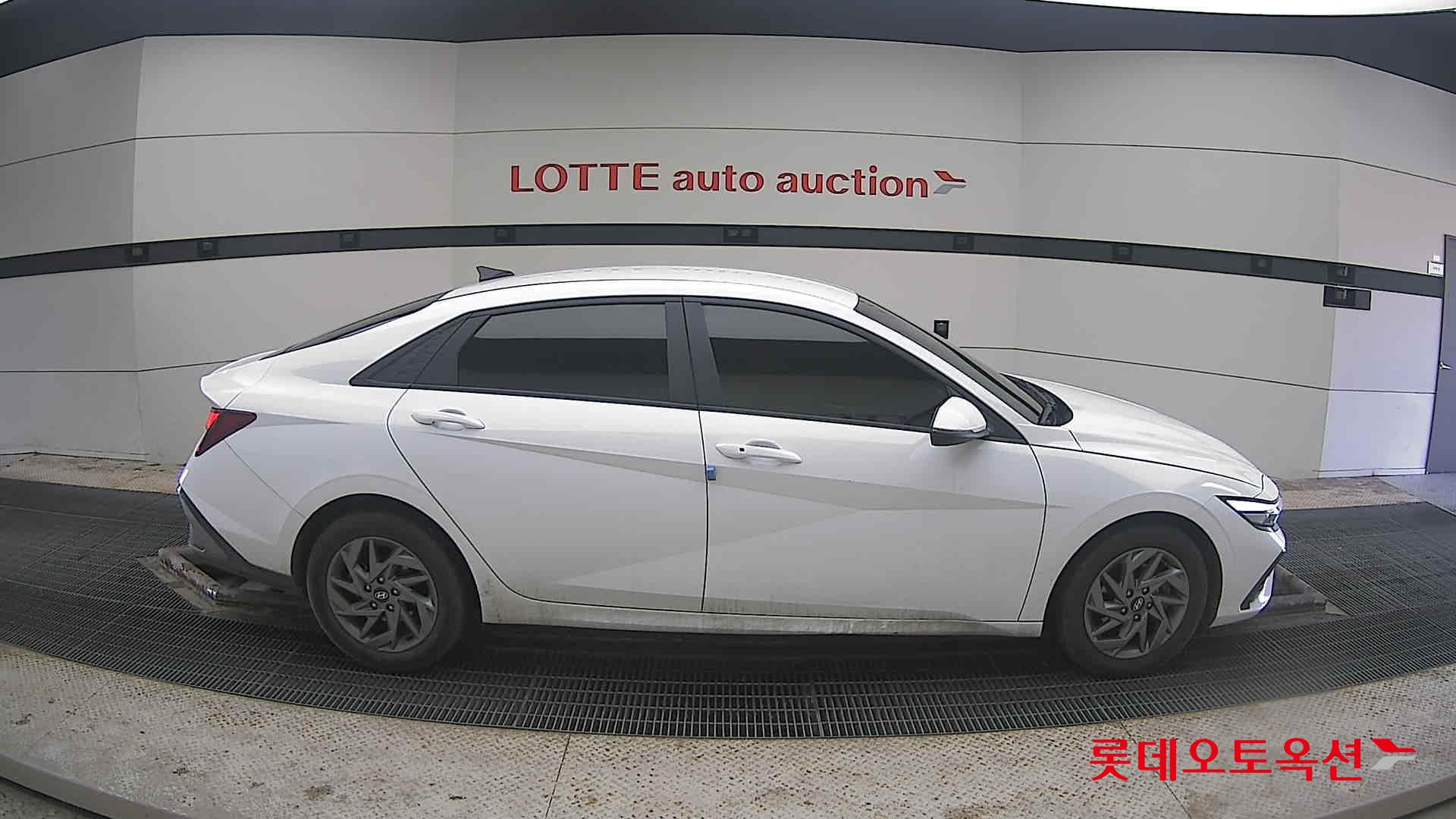 هيونداي إلانترا 2024 - صورة 21