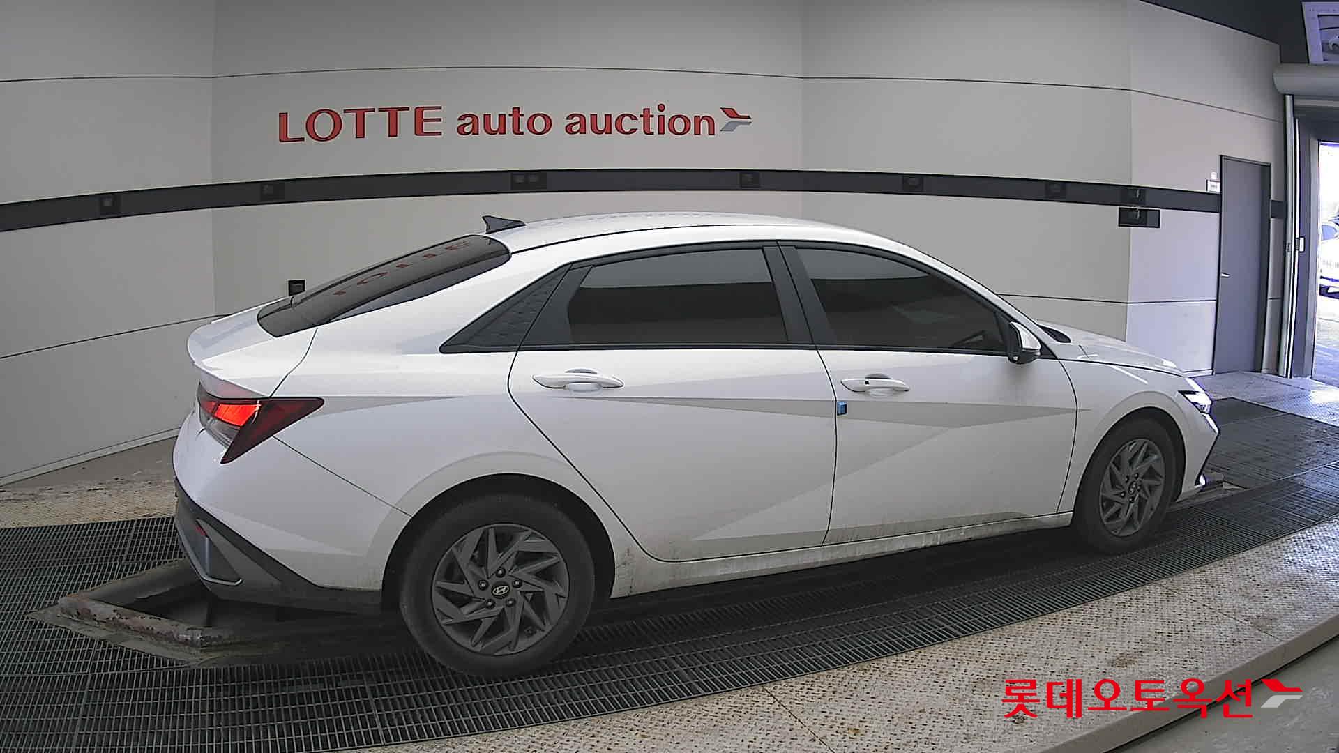 هيونداي إلانترا 2024 - صورة 20