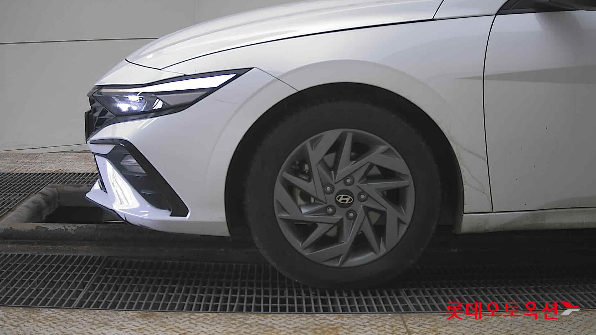 هيونداي إلانترا 2024 - صورة 25