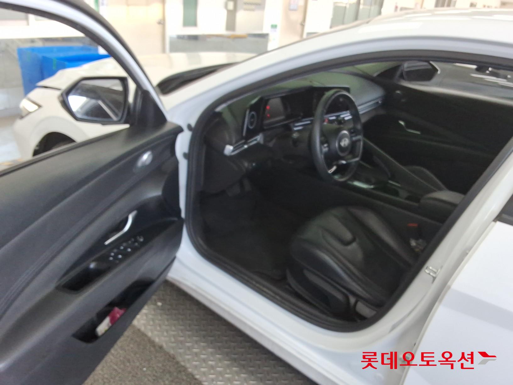 هيونداي إلانترا 2024 - صورة 35