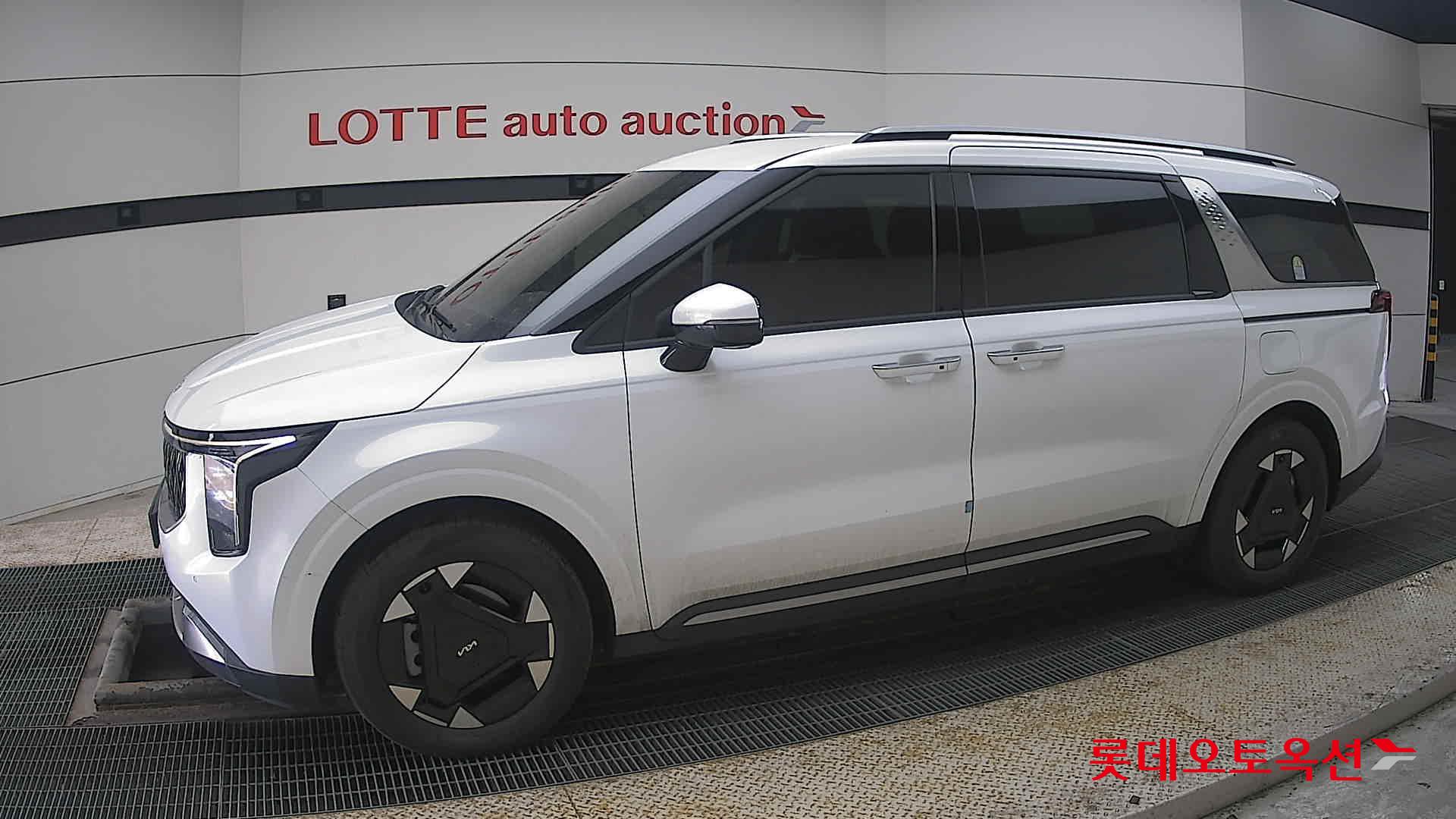 Kia Carnival Hybrid id 3803823 из Кореи 12