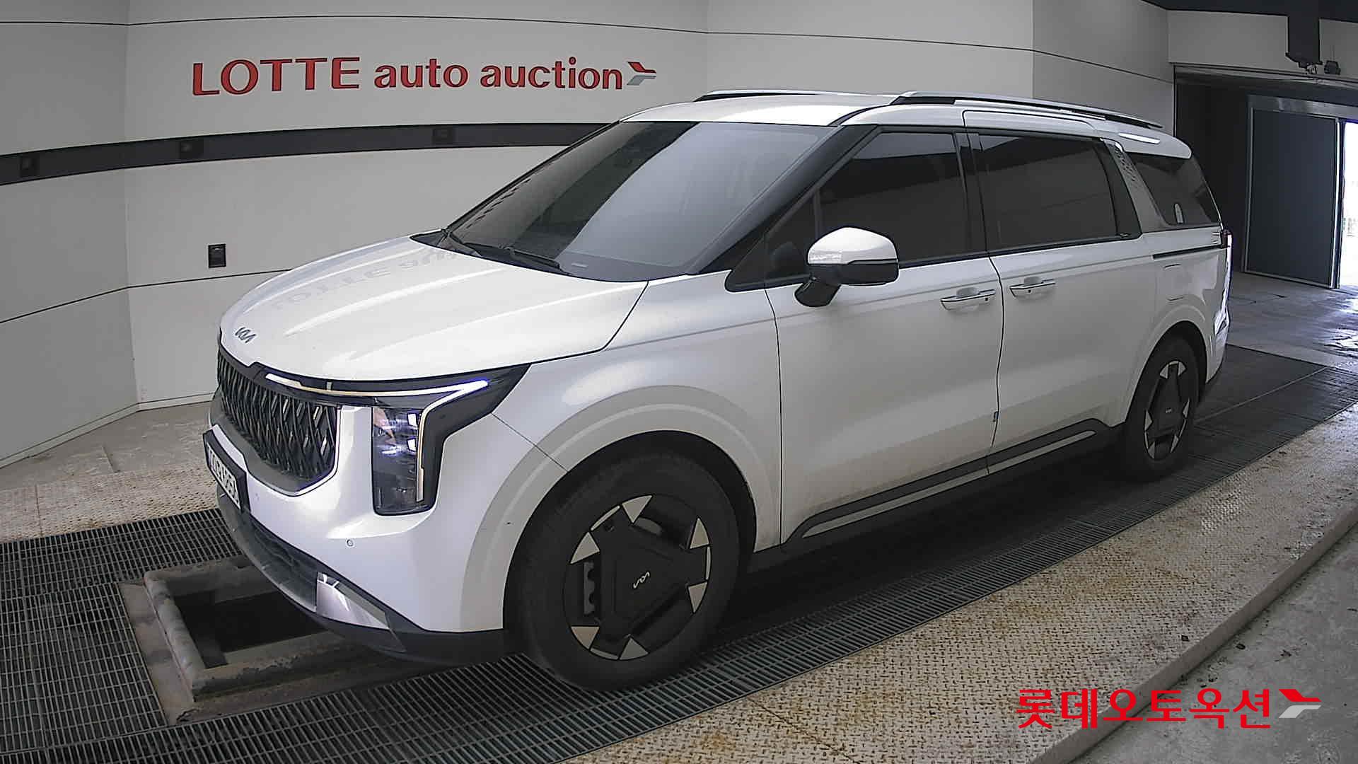 Kia Carnival Hybrid id 3803823 из Кореи 13