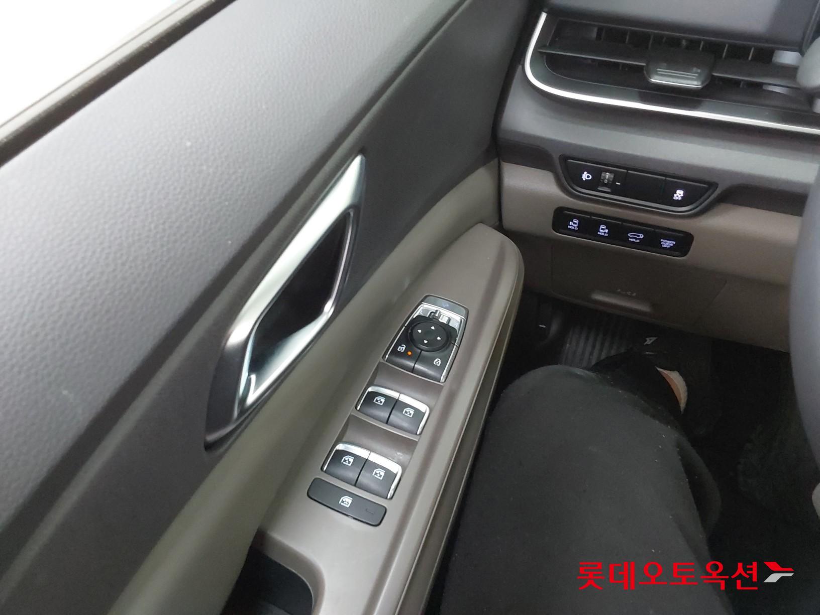 Kia Carnival Hybrid id 3803823 из Кореи 28