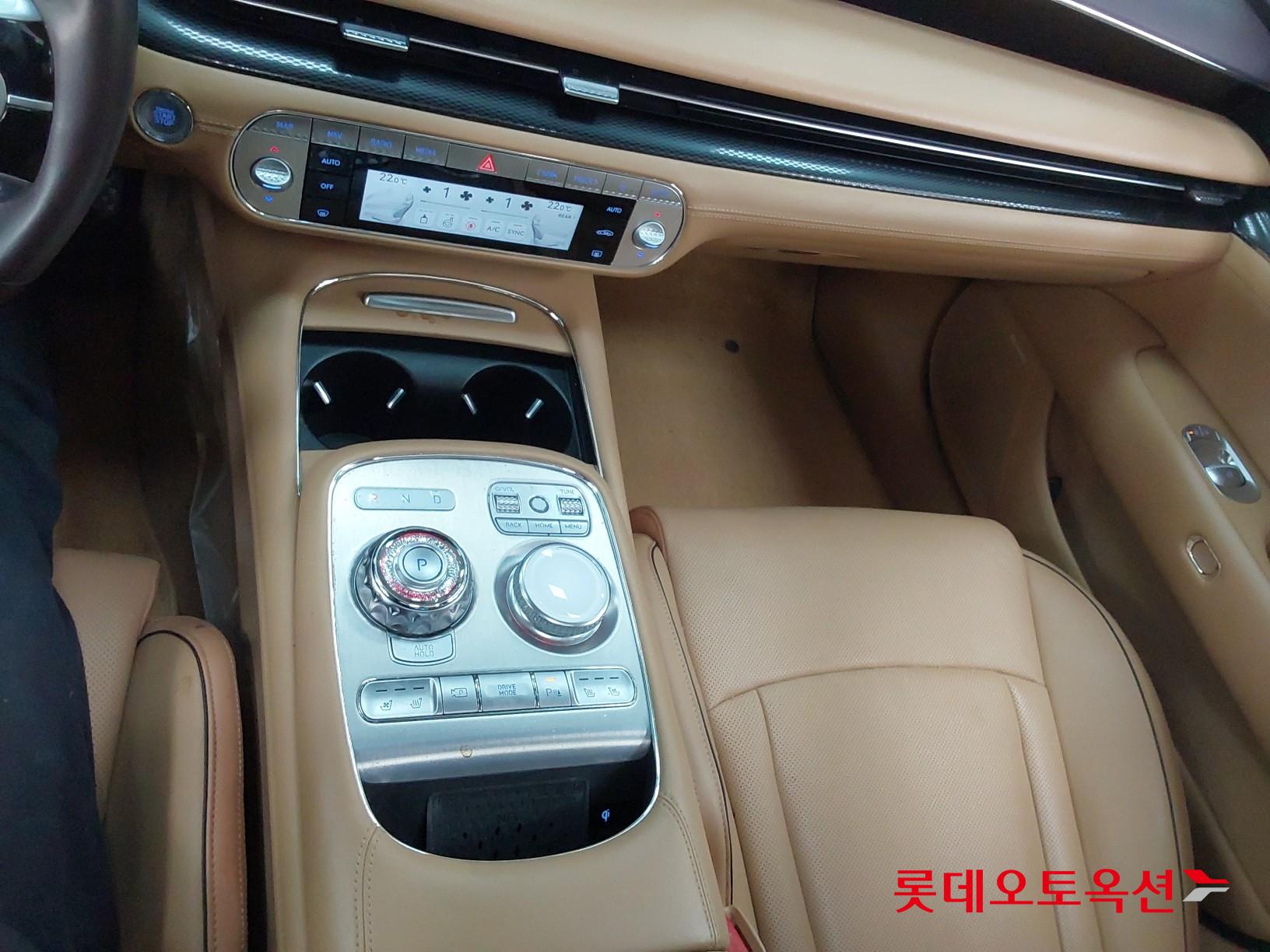 جينيسيس G90 2023 - صورة 35