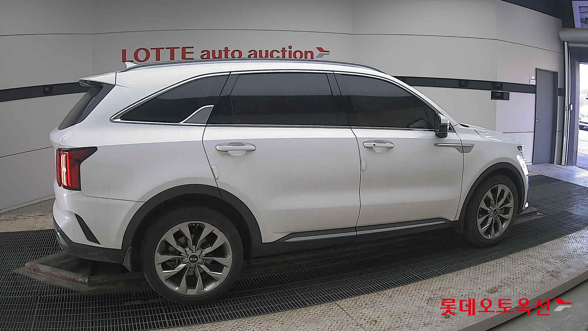 Kia Sorento id 3803821 из Кореи 18