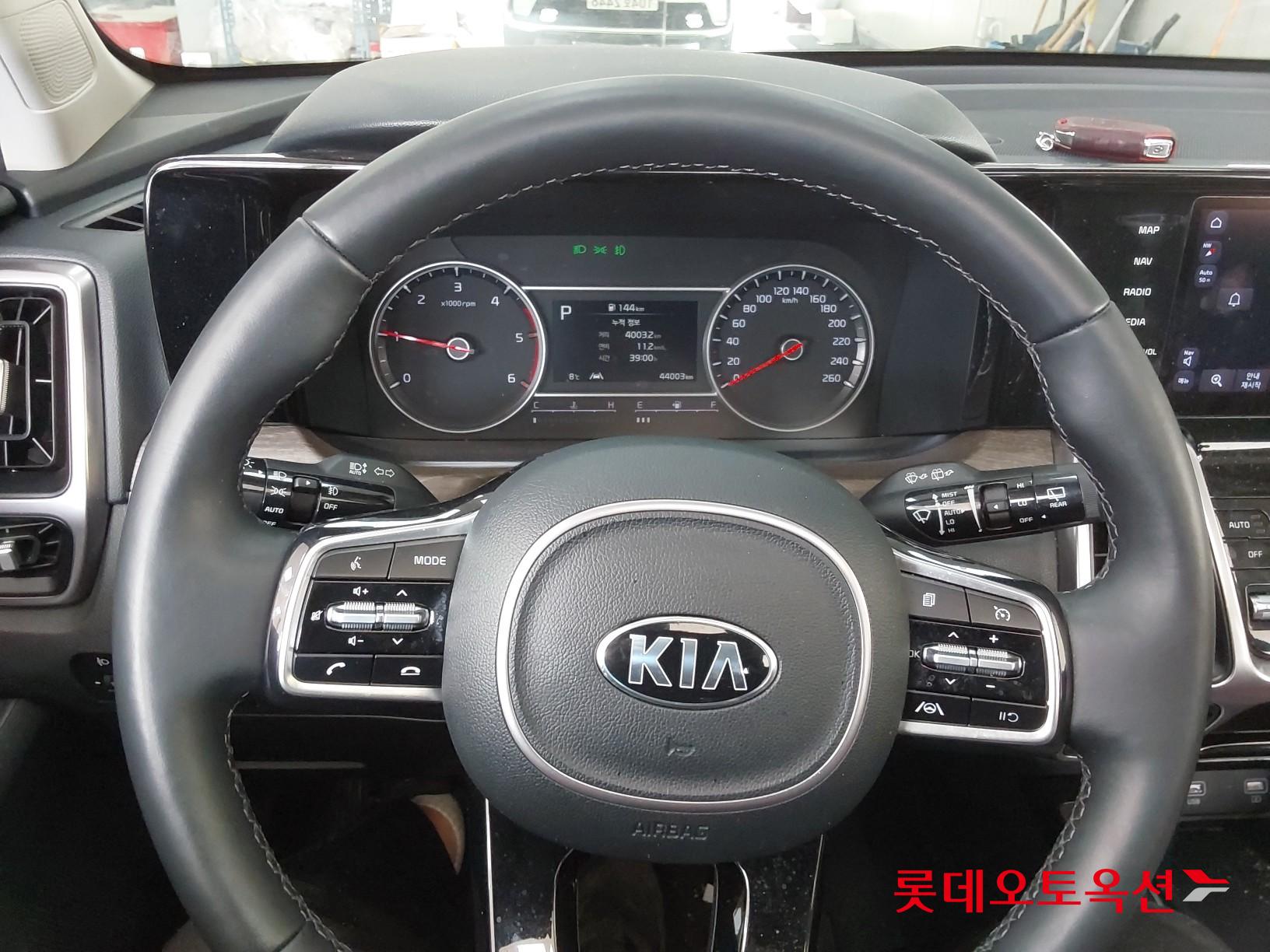 Kia Sorento id 3803821 из Кореи 29