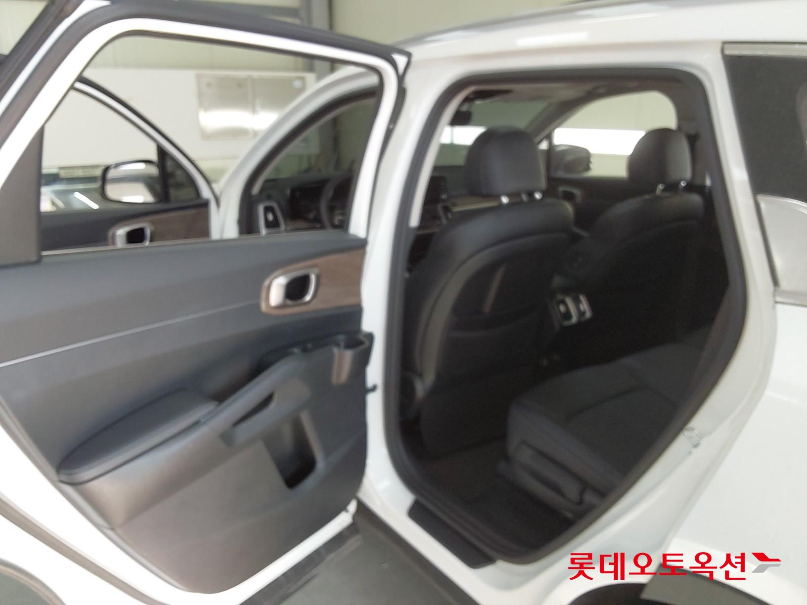 Kia Sorento id 3803821 из Кореи 36