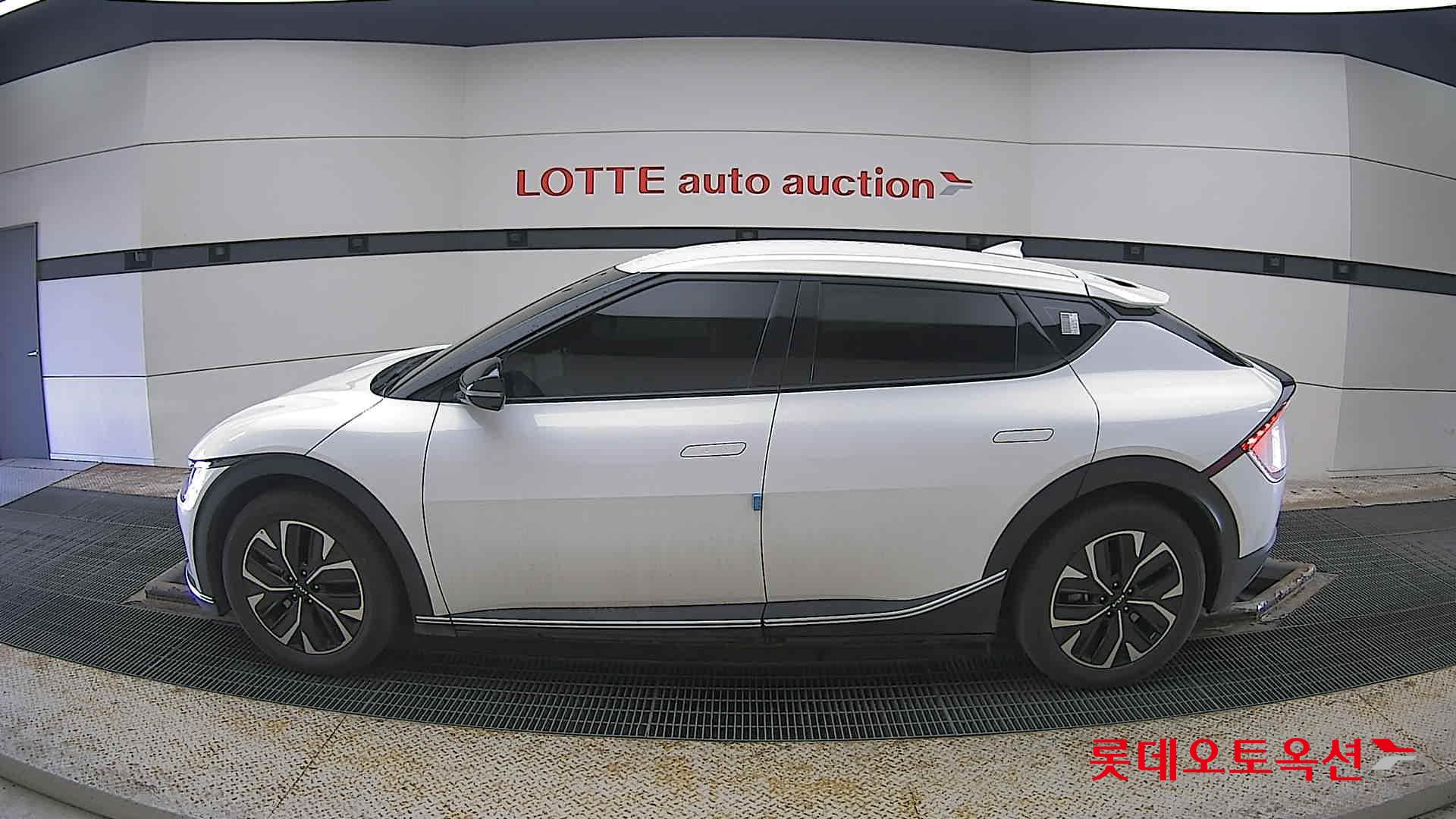 Kia EV6 id 3816370 из Кореи 7