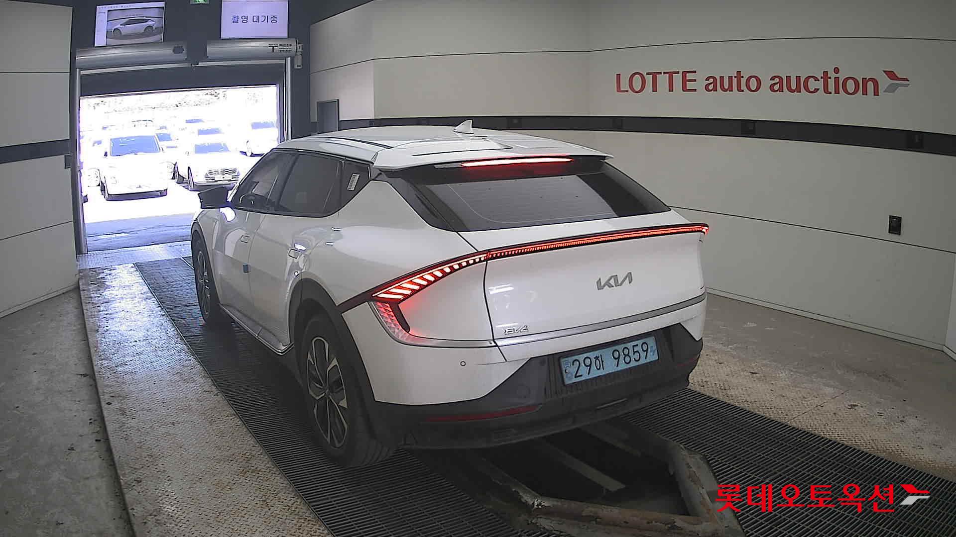 Kia EV6 id 3816370 из Кореи 9