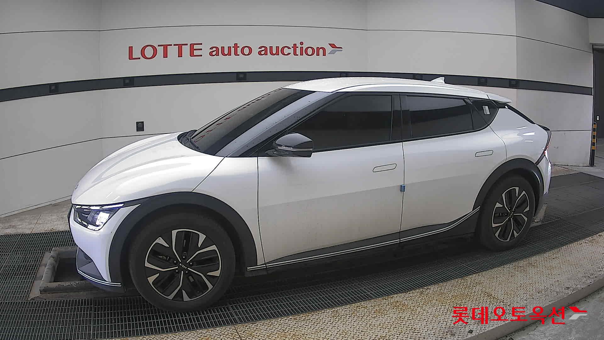 Kia EV6 id 3816370 из Кореи 12