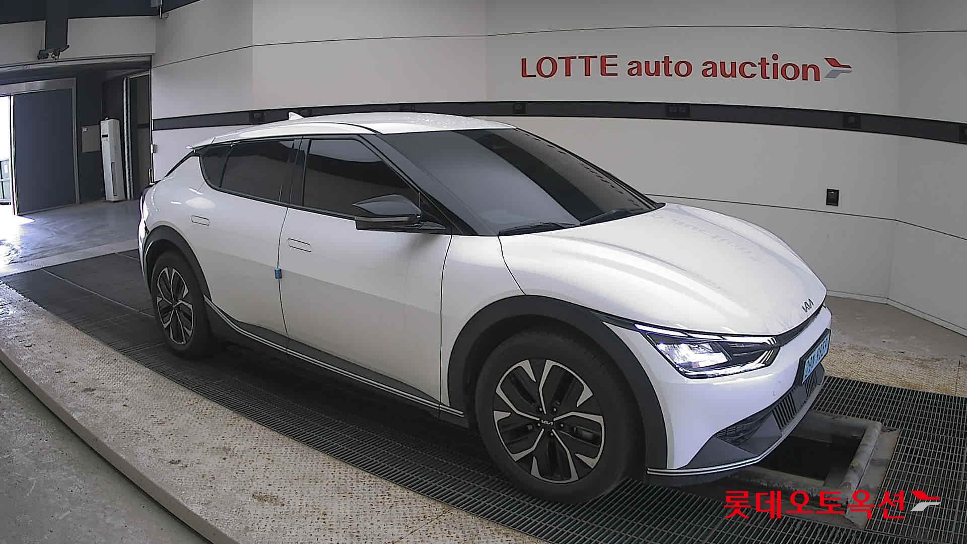 Kia EV6 id 3816370 из Кореи 16