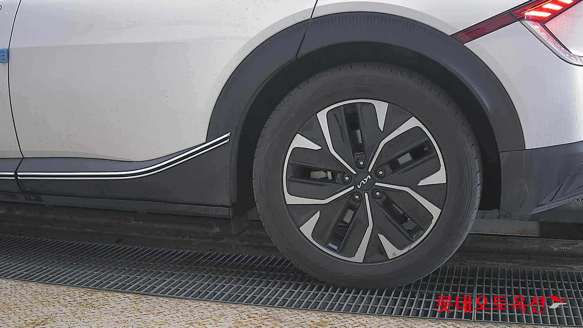 Kia EV6 id 3816370 из Кореи 22