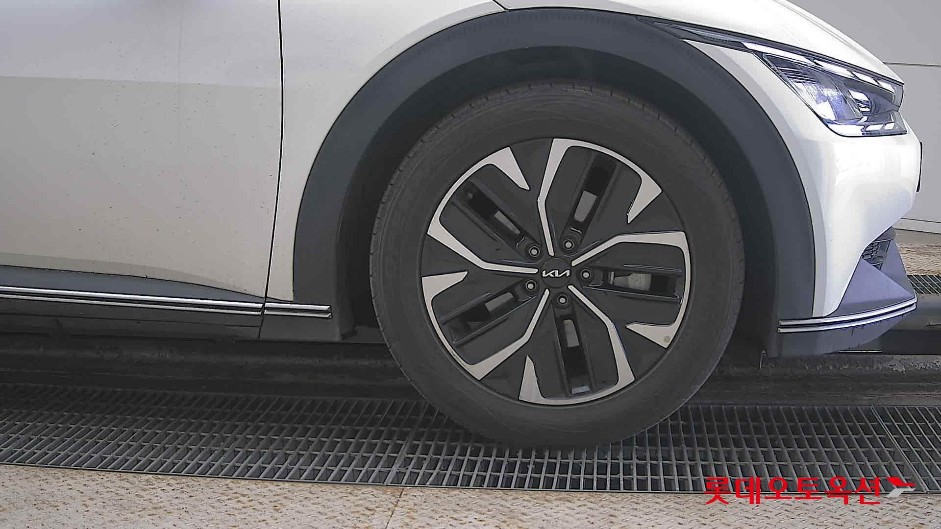 Kia EV6 id 3816370 из Кореи 23