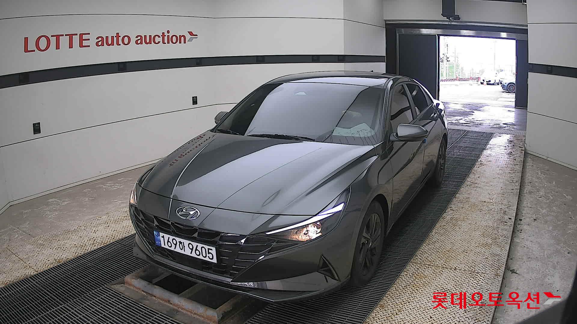 Hyundai Avante Hybrid 2023 Amazon Grey Metallic из Кореи