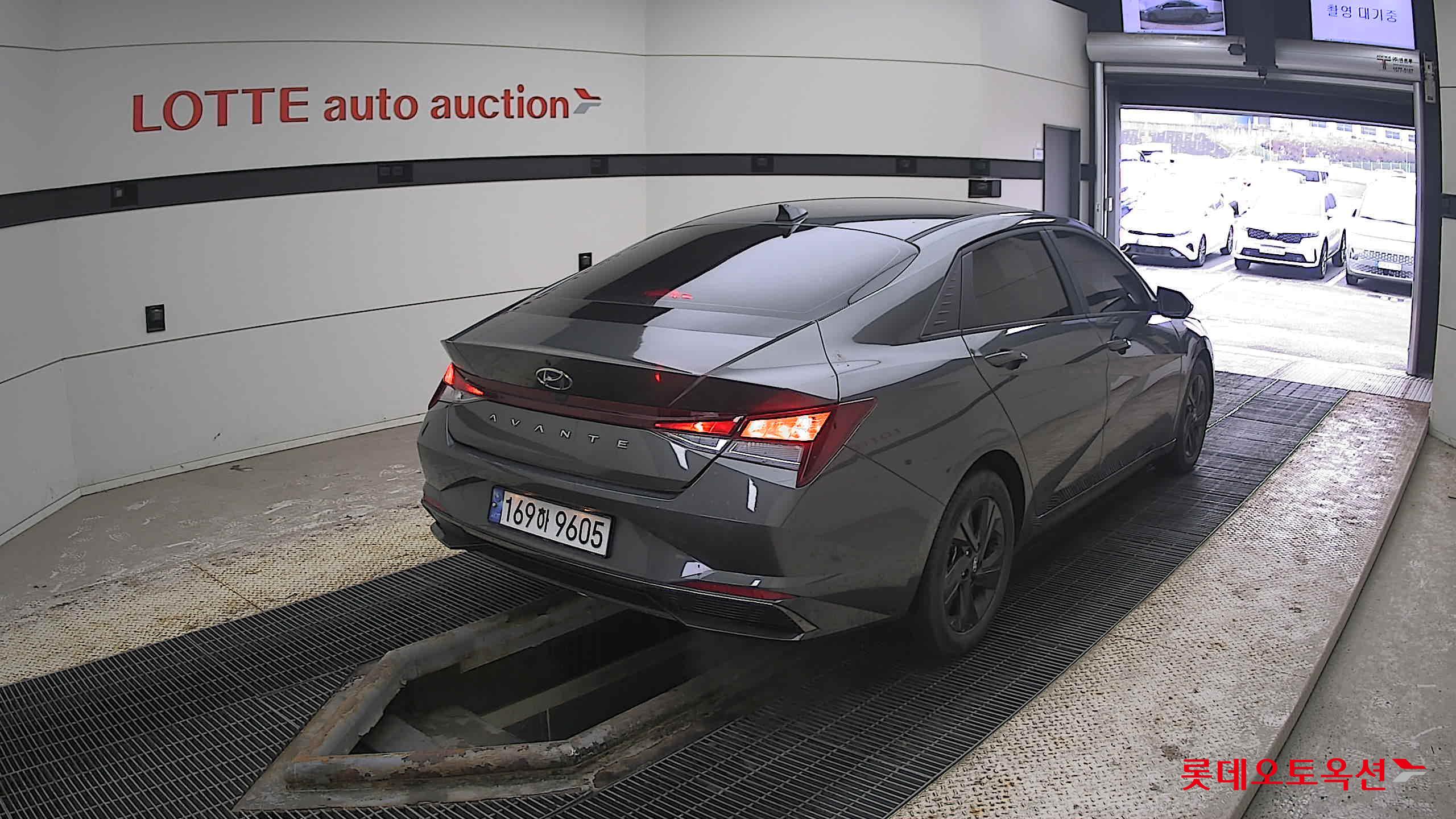 Hyundai Avante Hybrid 2023 Amazon Grey Metallic из Кореи, фото 4