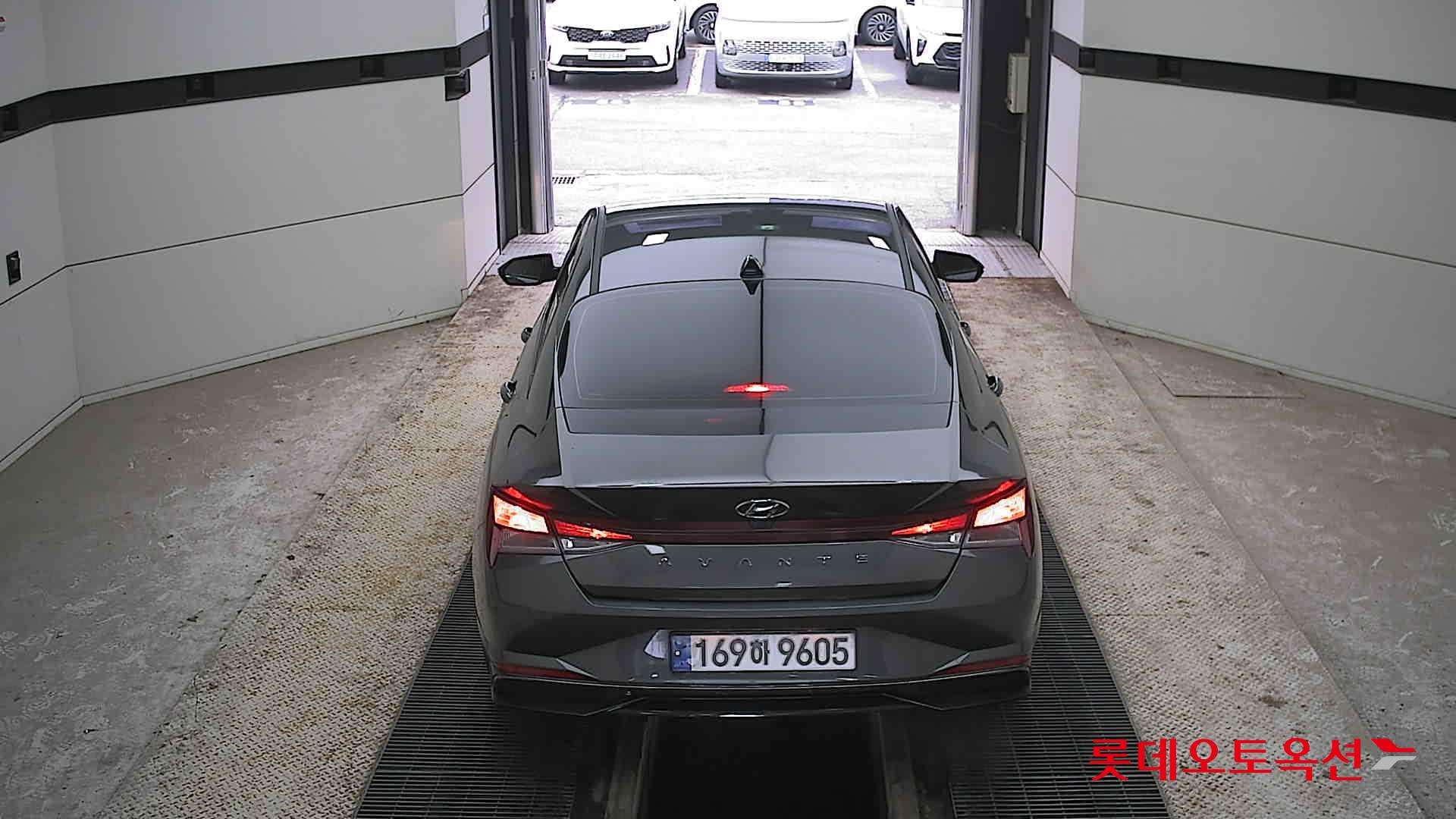 Hyundai Avante Hybrid 2023 Amazon Grey Metallic из Кореи, фото 5