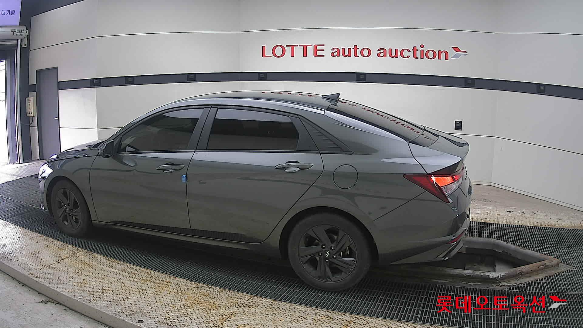 Hyundai Avante Hybrid id 3809896 из Кореи 11