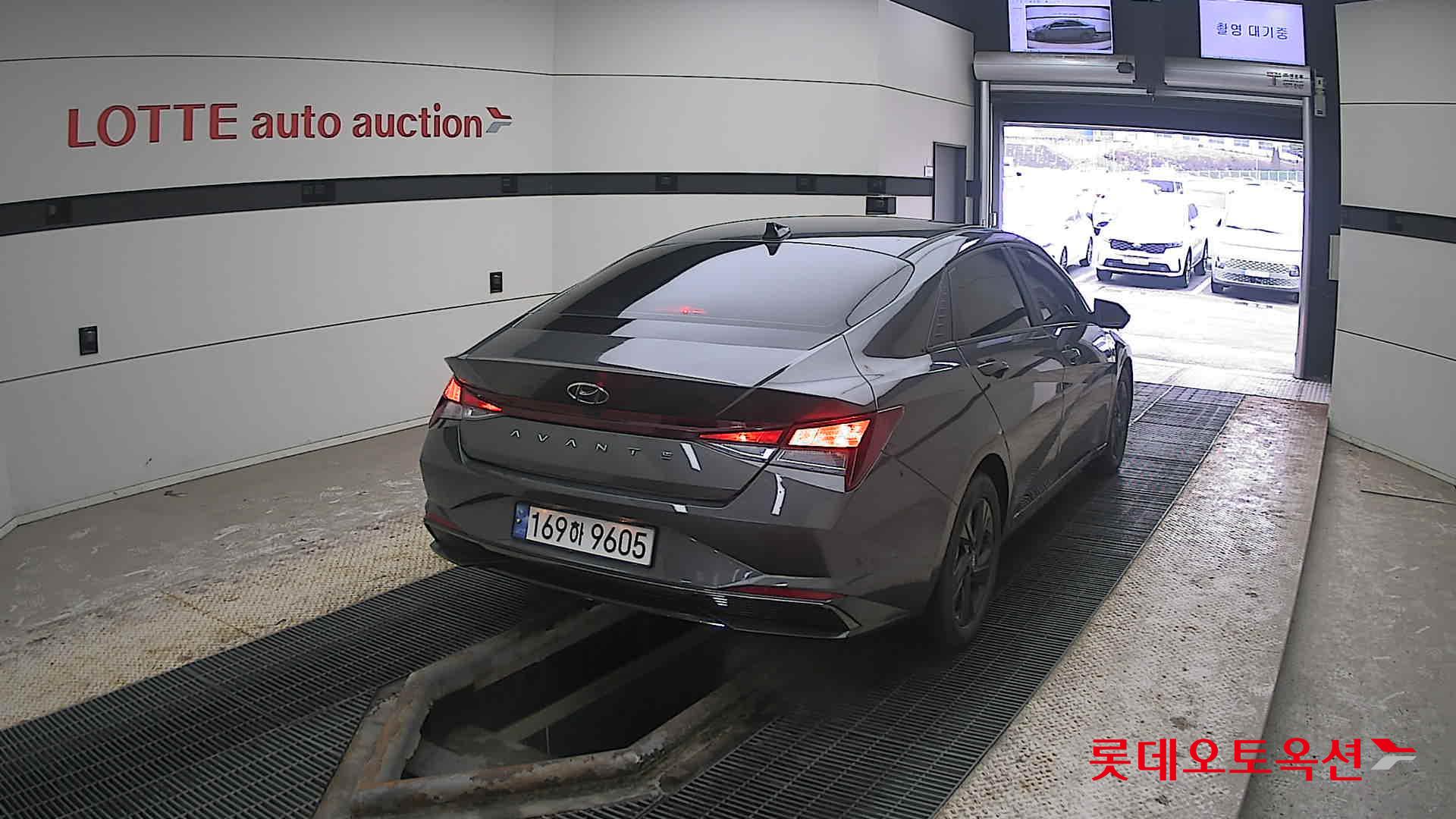 Hyundai Avante Hybrid id 3809896 из Кореи 20