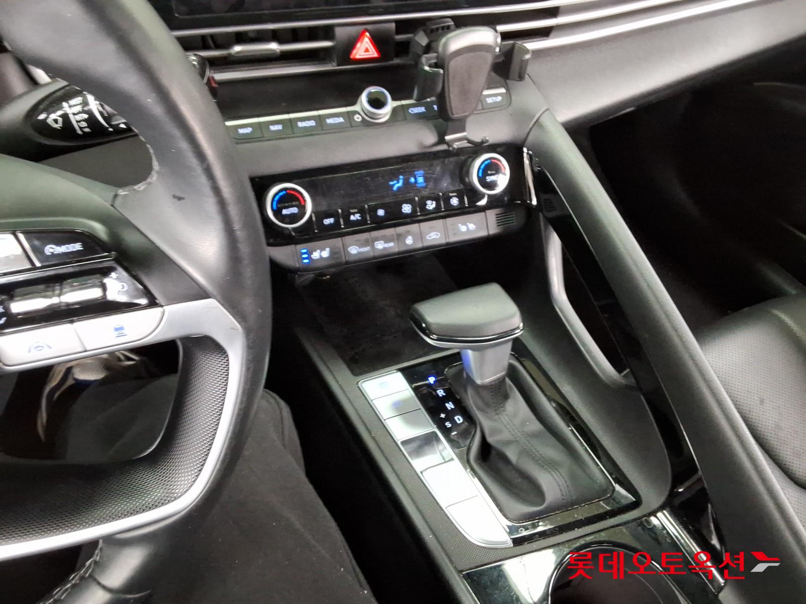 Hyundai Avante Hybrid id 3809896 из Кореи 33