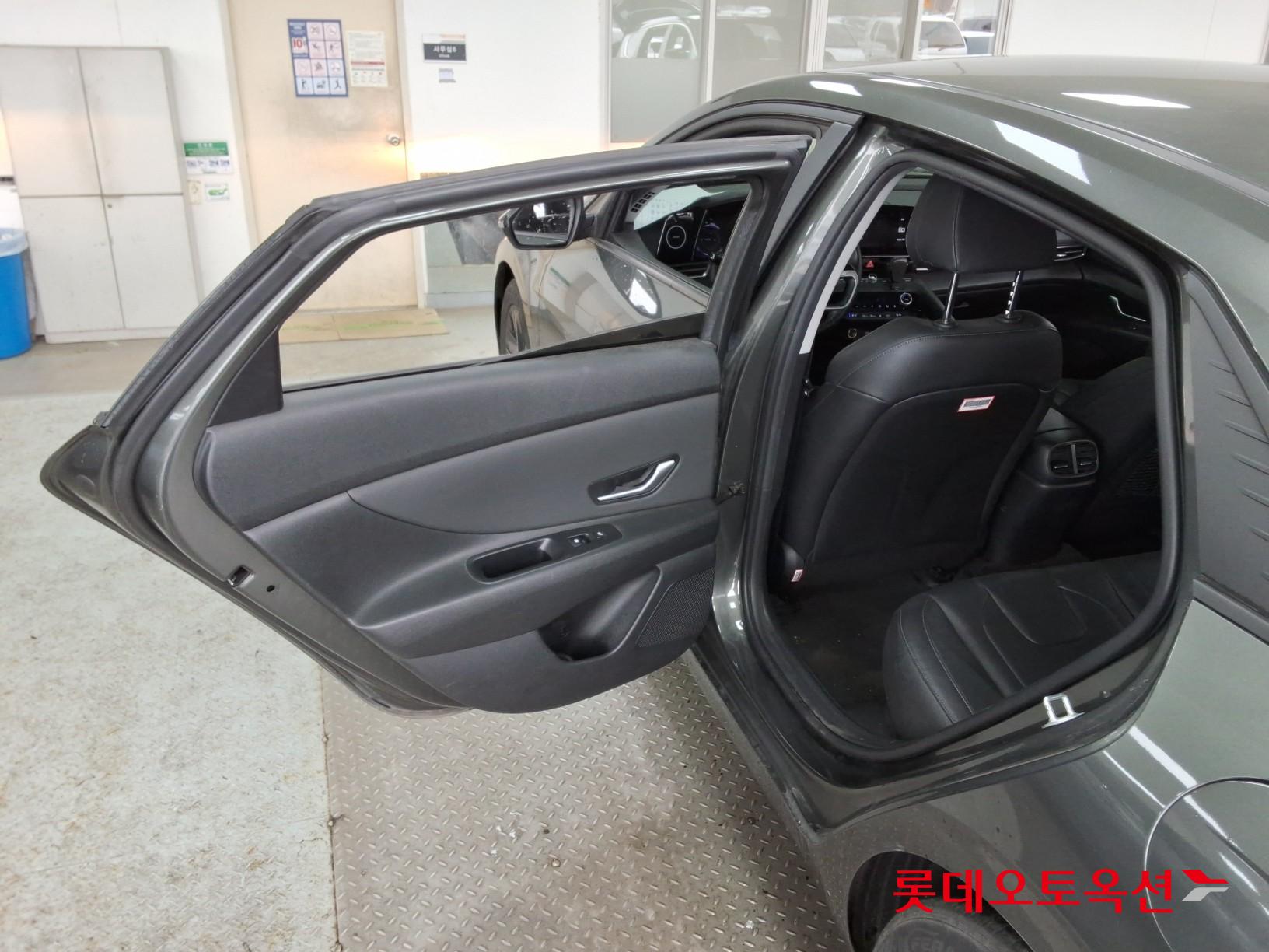 Hyundai Avante Hybrid id 3809896 из Кореи 36