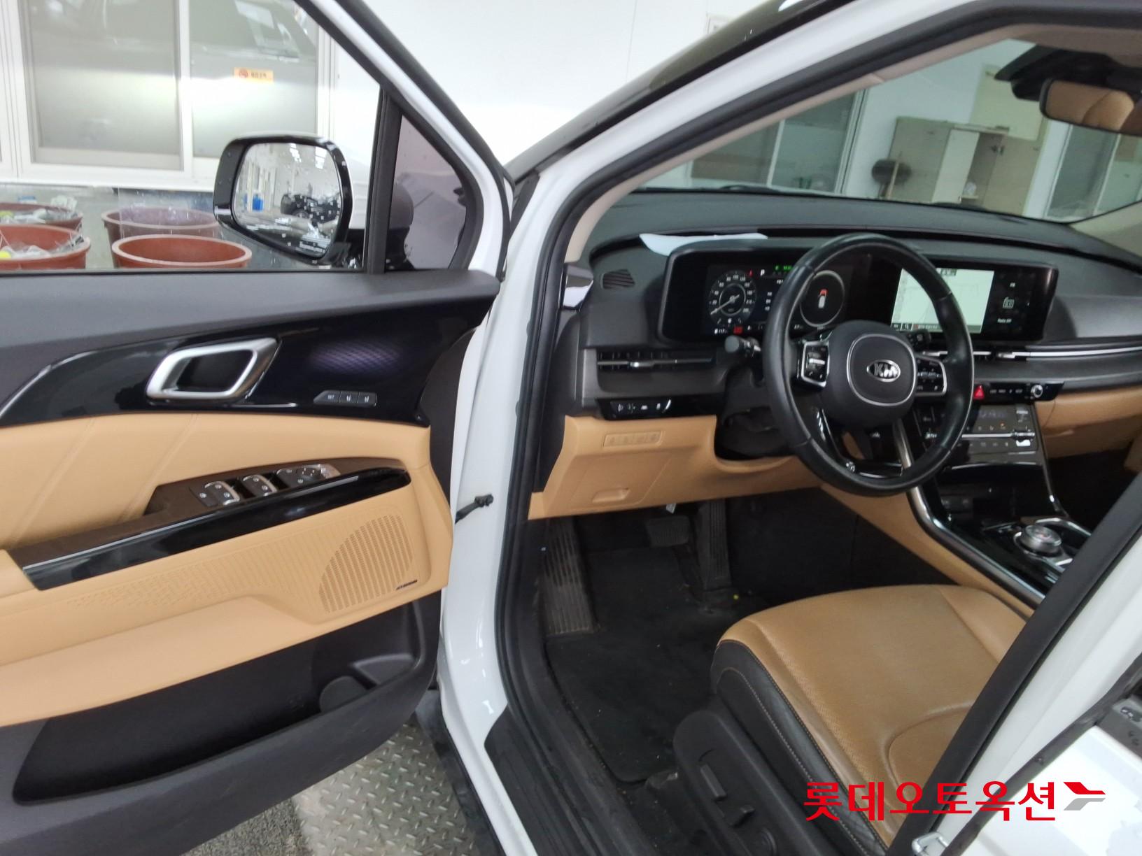 Kia Carnival id 3809989 из Кореи 36