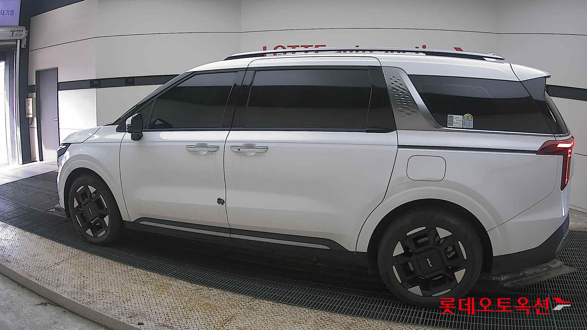 Kia Carnival Hybrid id 3816405 из Кореи 11