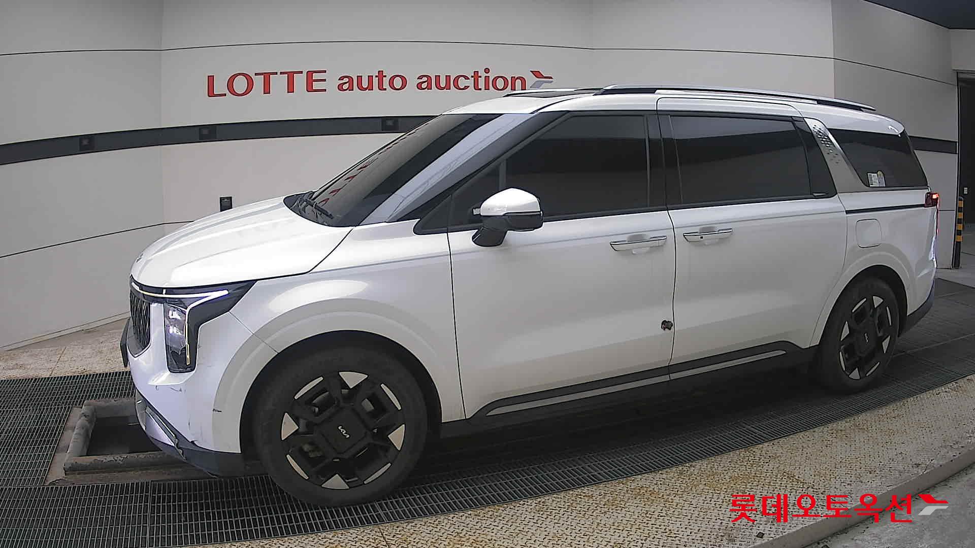 Kia Carnival Hybrid id 3816405 из Кореи 12