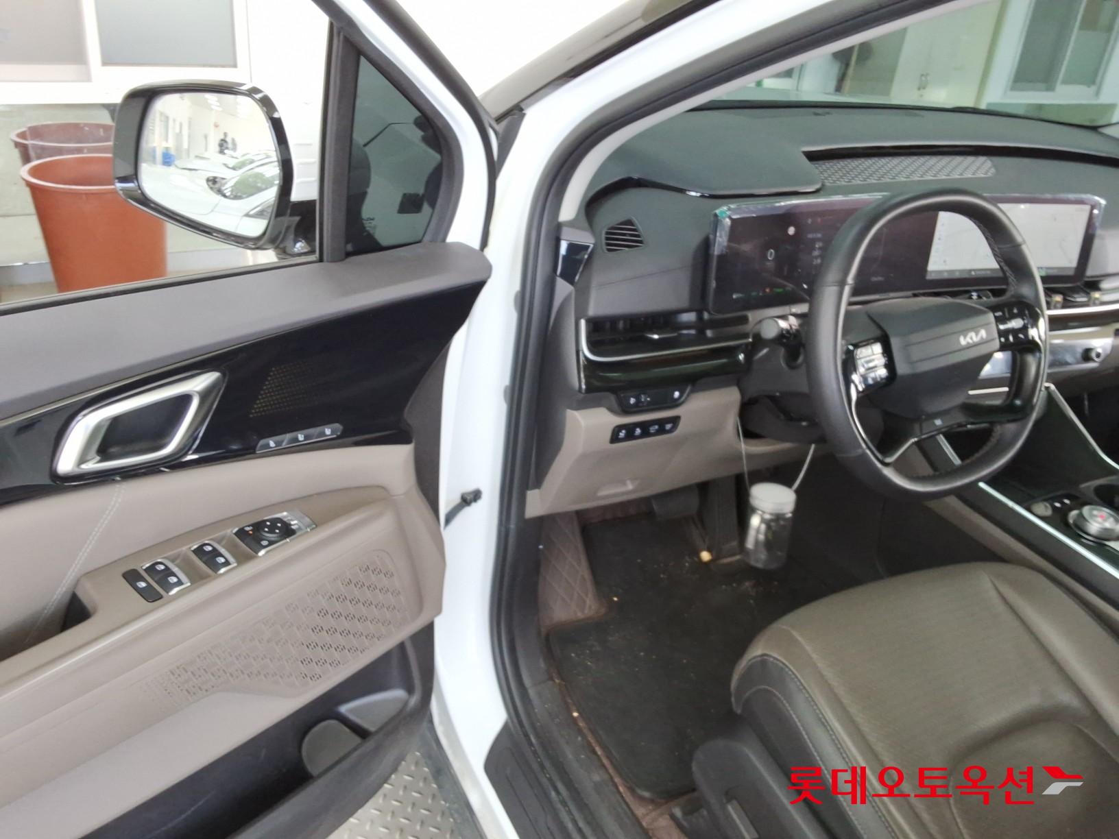 Kia Carnival Hybrid id 3816405 из Кореи 36