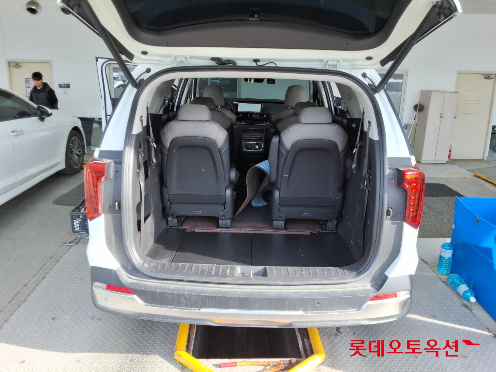 Kia Carnival Hybrid id 3816405 из Кореи 38