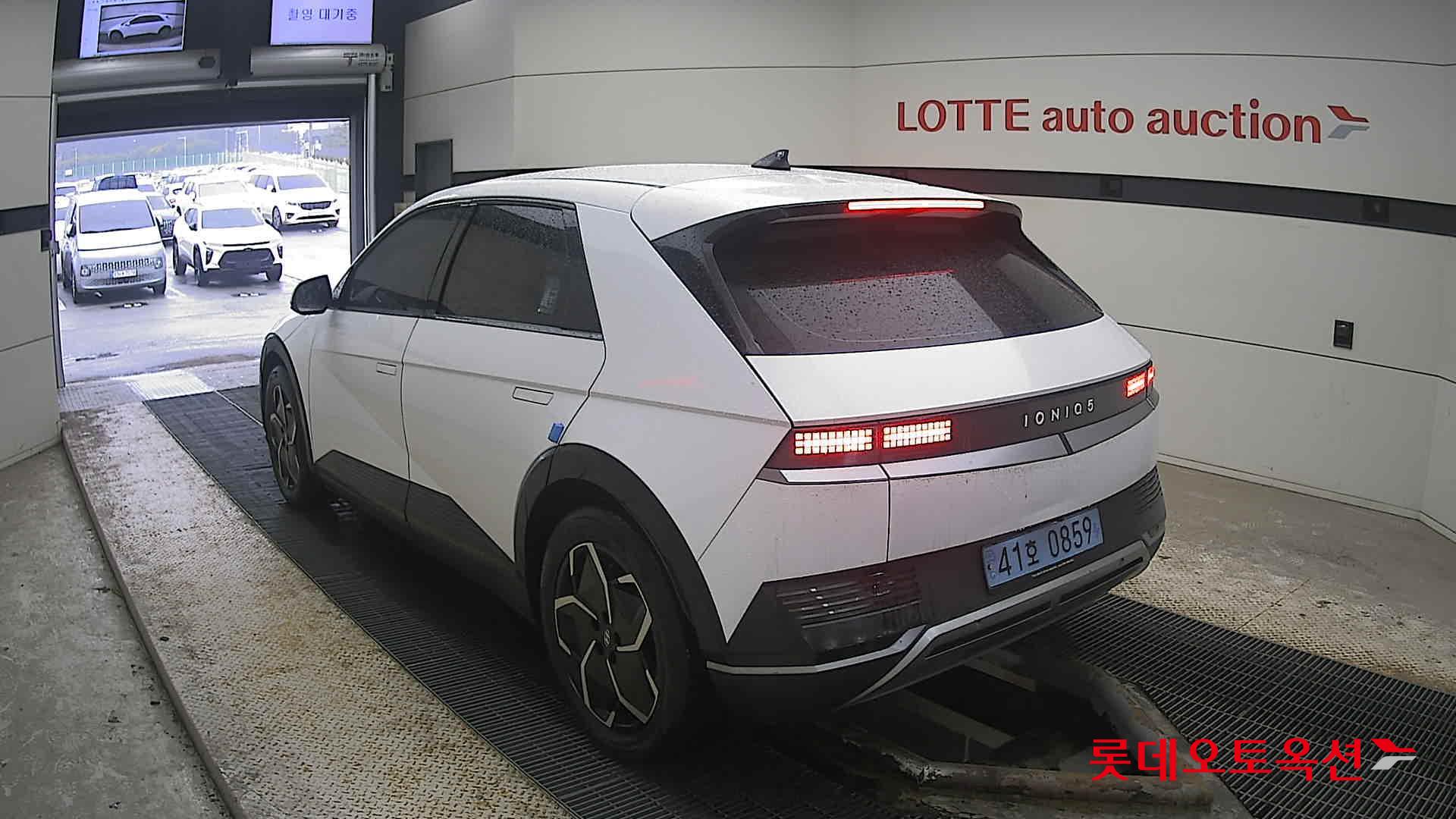 Hyundai IONIQ 5 2022 Atlas White из Кореи, фото 6