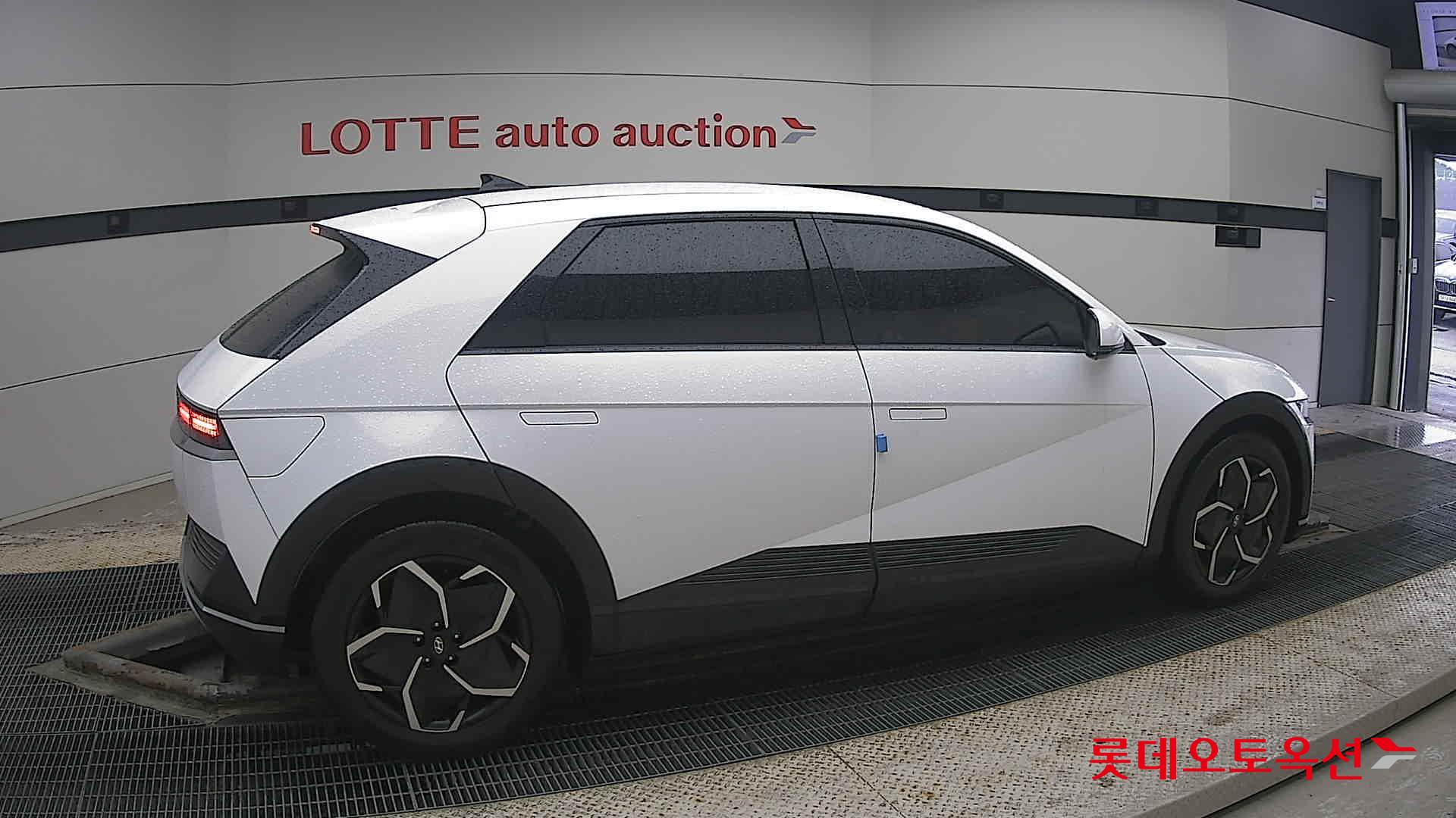 Hyundai IONIQ 5 id 3809911 из Кореи 18