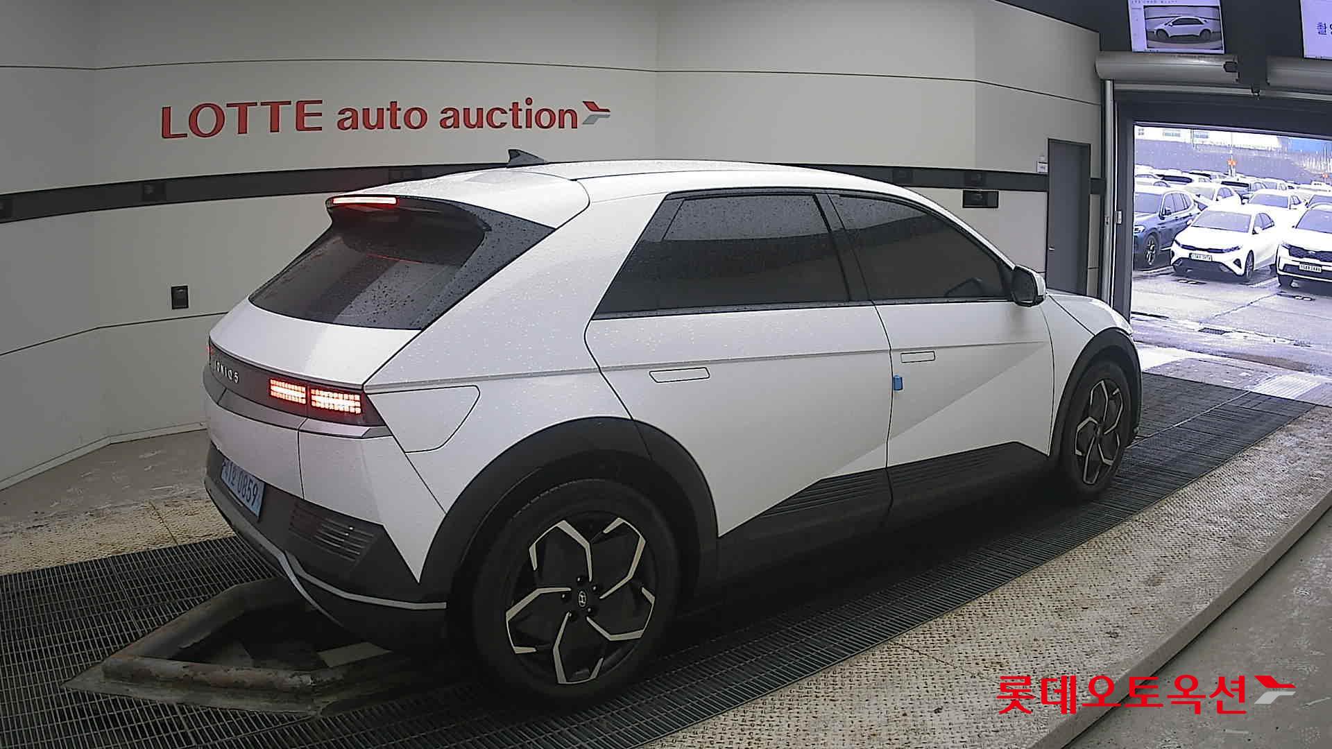 Hyundai IONIQ 5 id 3809911 из Кореи 19