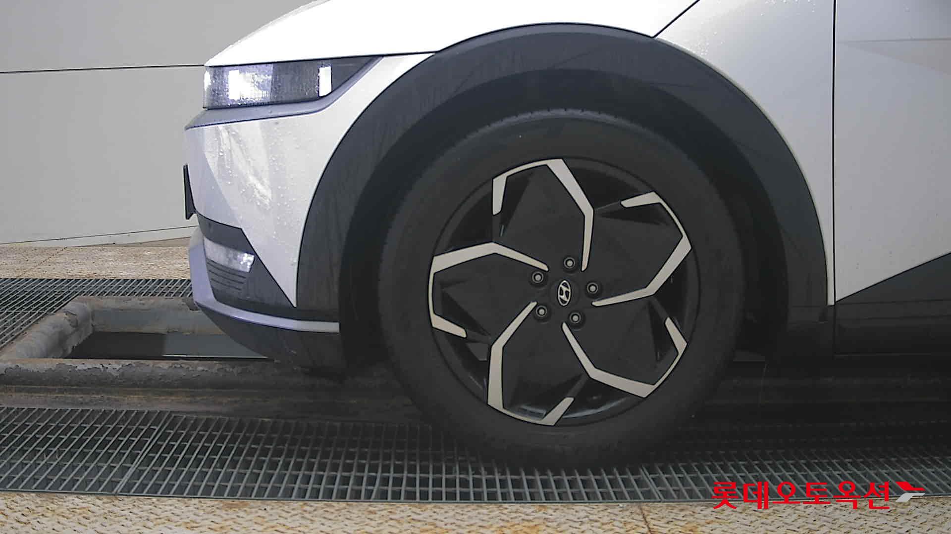 Hyundai IONIQ 5 id 3809911 из Кореи 21