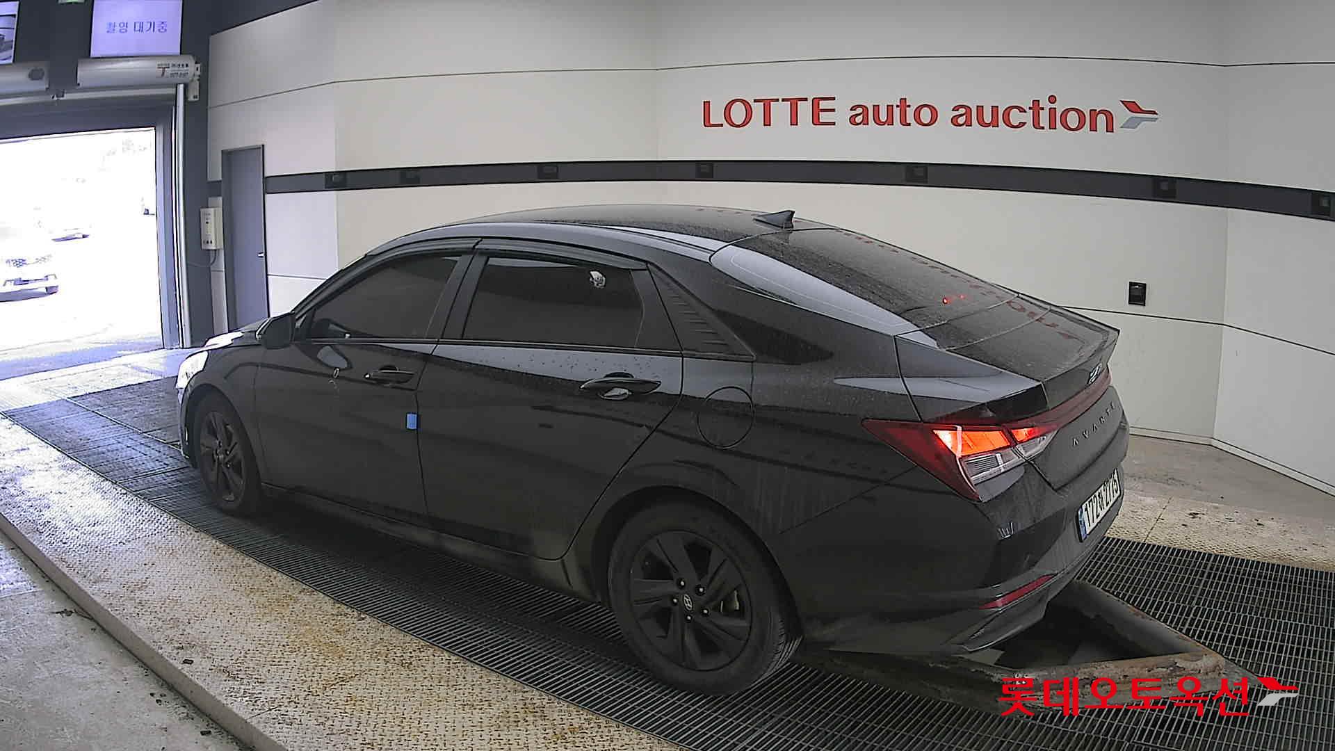 Hyundai Avante Hybrid id 3803646 из Кореи 10