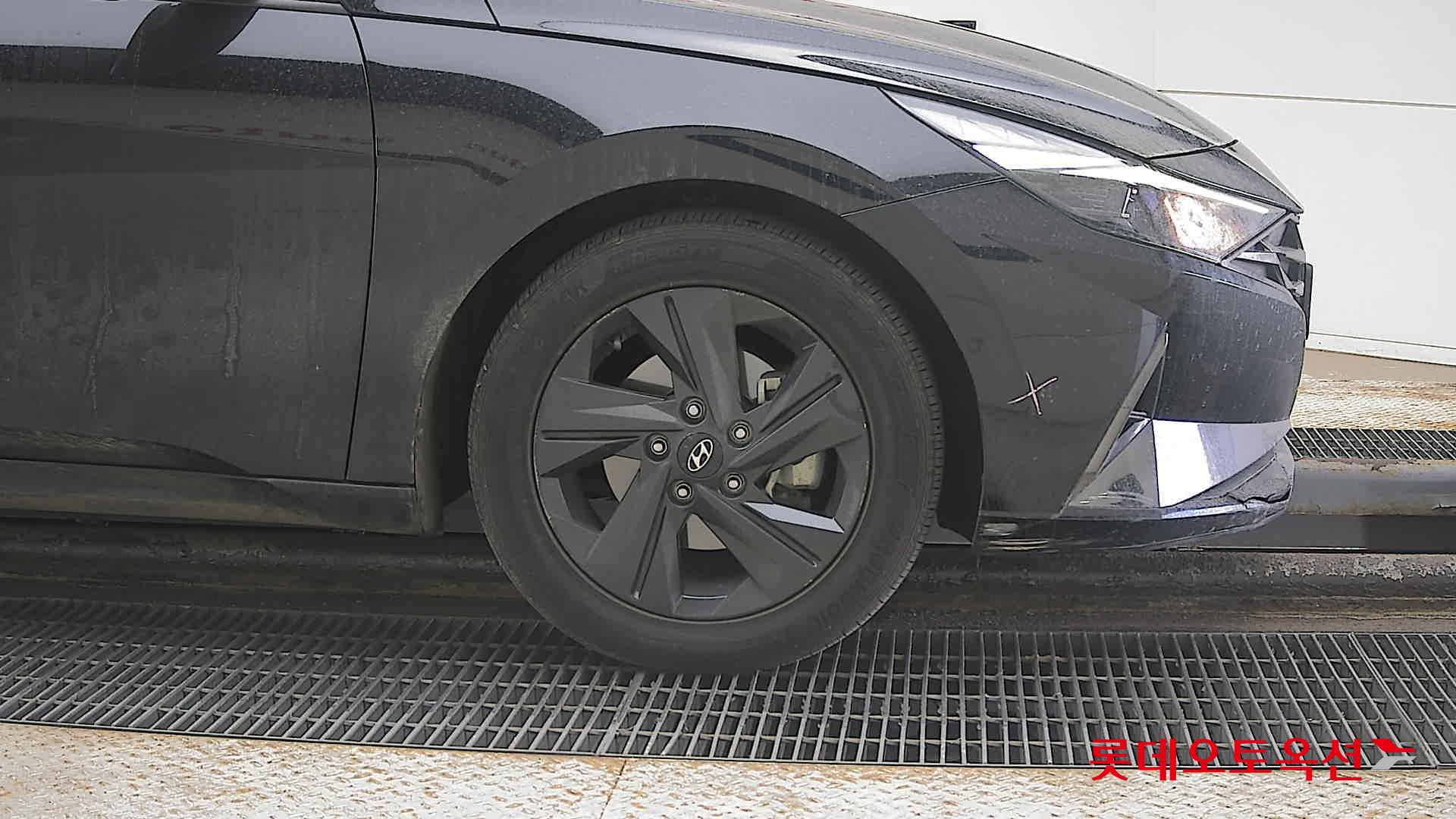 Hyundai Avante Hybrid id 3803646 из Кореи 23