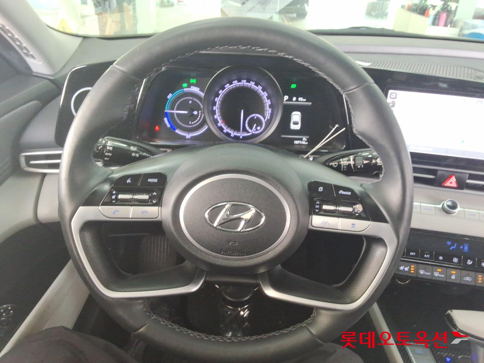 Hyundai Avante Hybrid id 3803646 из Кореи 29