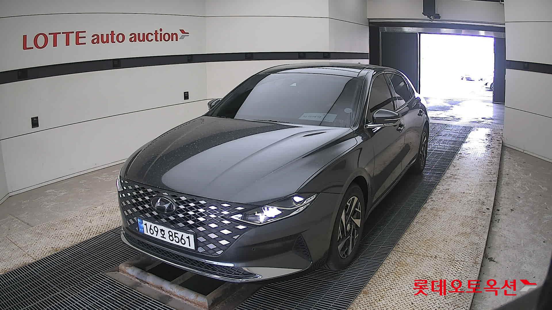 Hyundai Grandeur Hybrid 2022 Nocturne Grey Metallic из Кореи