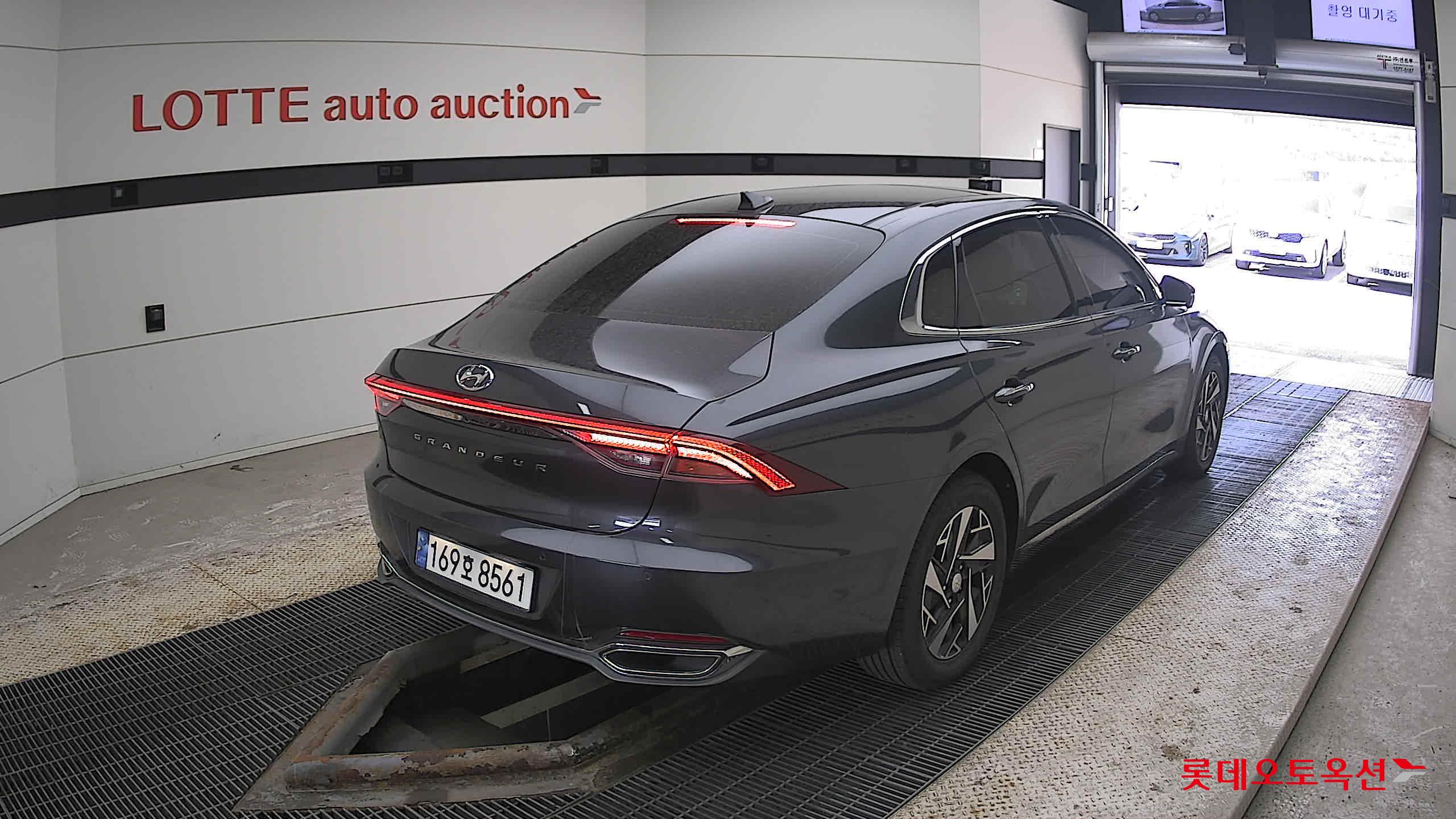 Hyundai Grandeur Hybrid 2022 Nocturne Grey Metallic из Кореи, фото 4