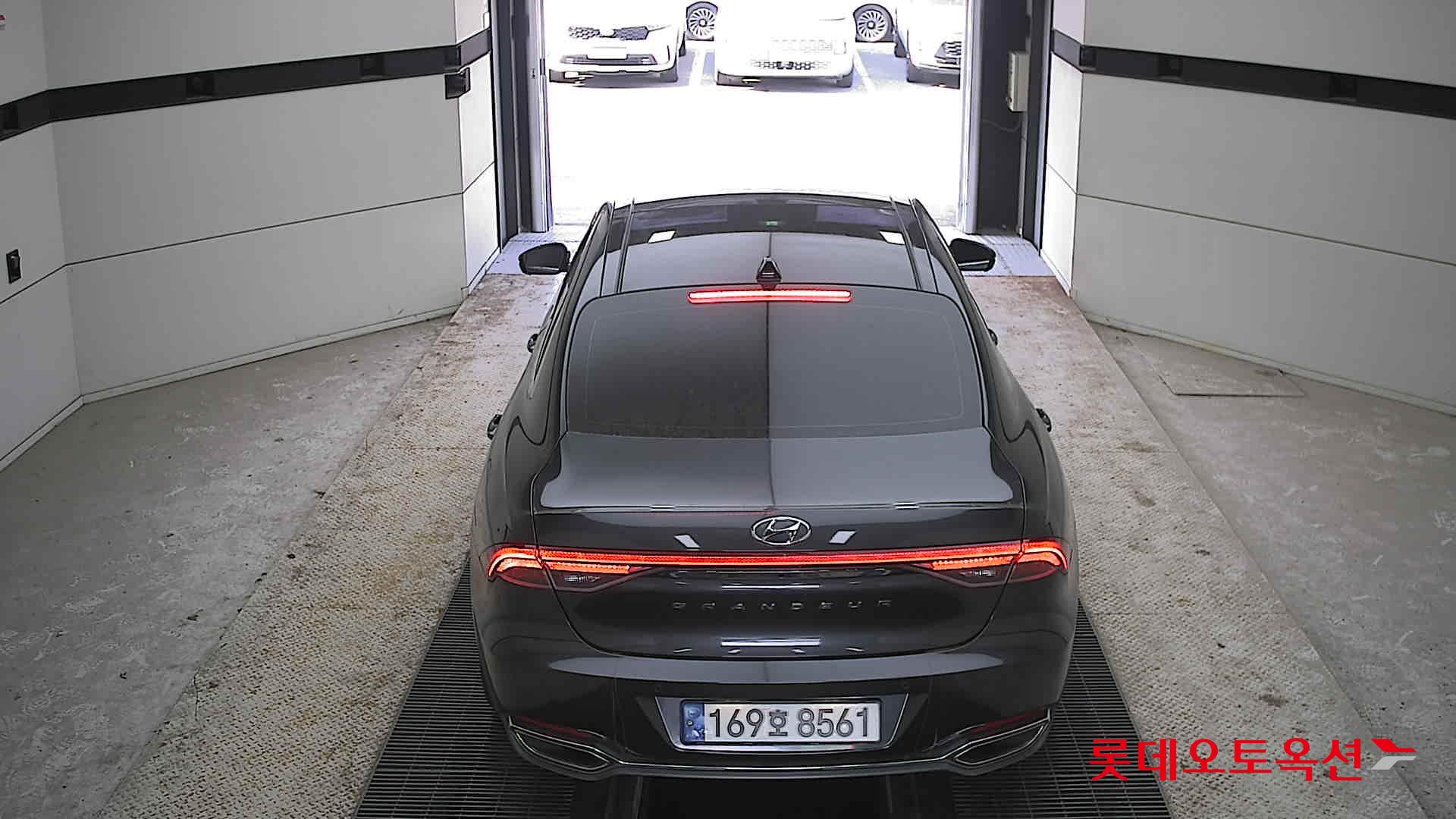 Hyundai Grandeur Hybrid 2022 Nocturne Grey Metallic из Кореи, фото 5