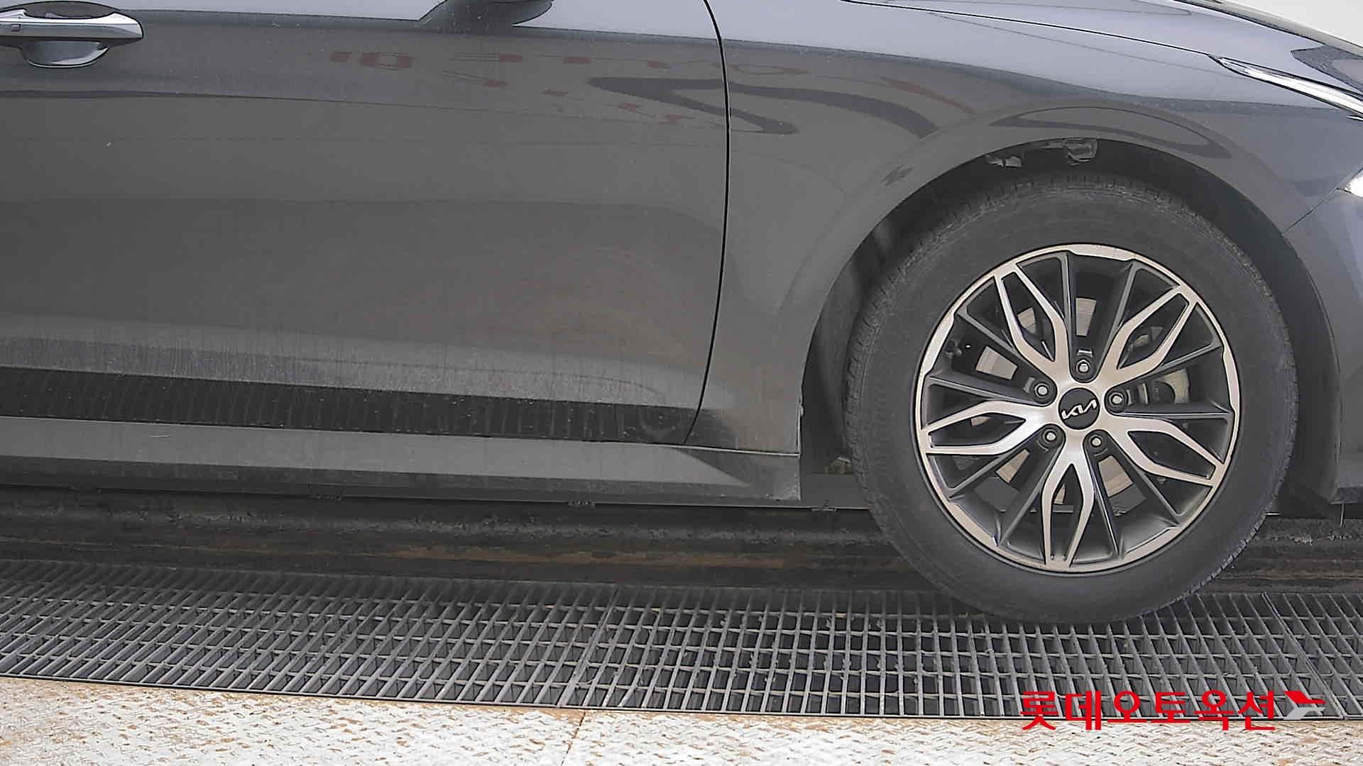 Kia K5 id 3803756 из Кореи 23