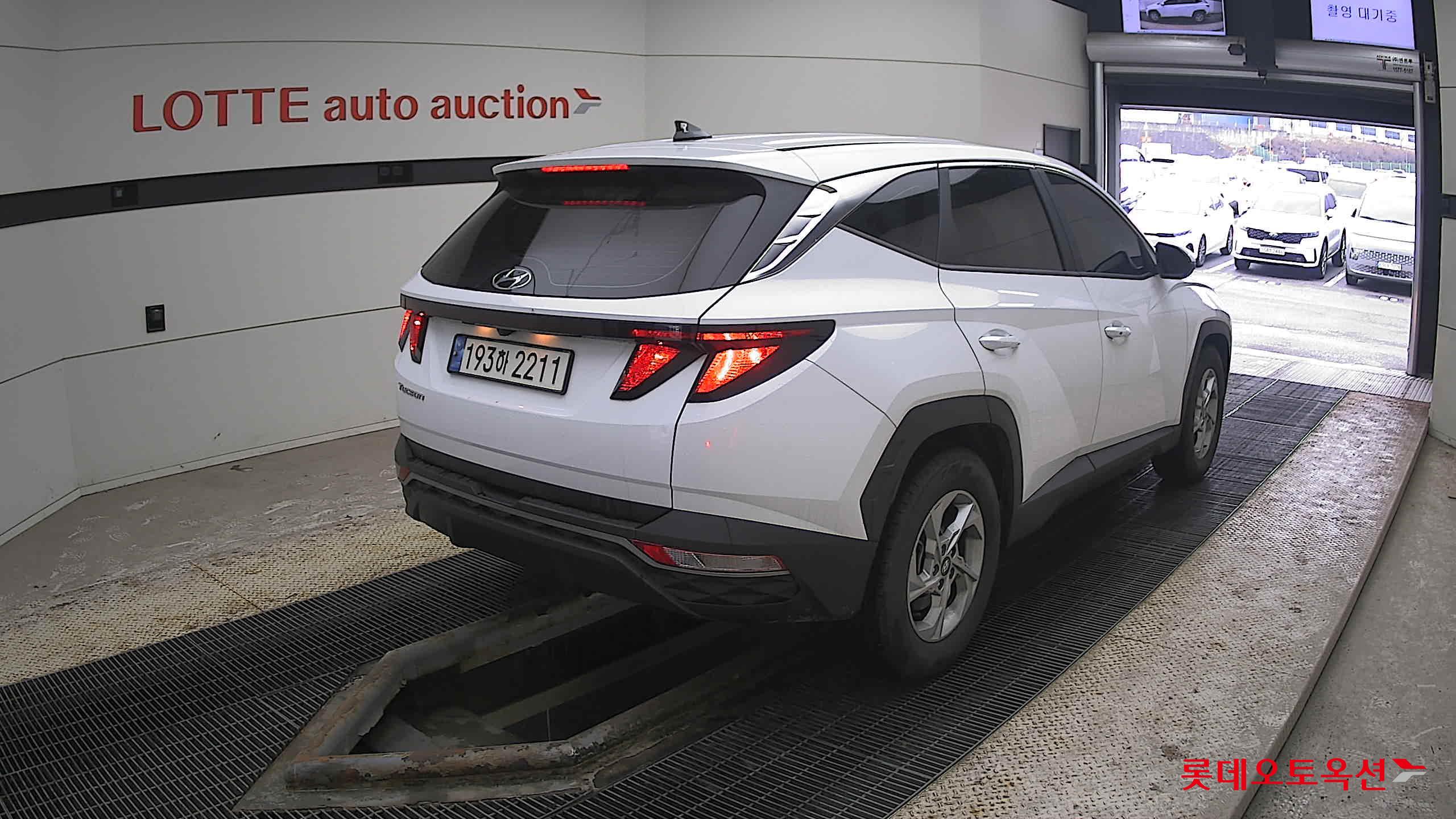 Hyundai Tucson 2022 Creamy White Pearl из Кореи, фото 4