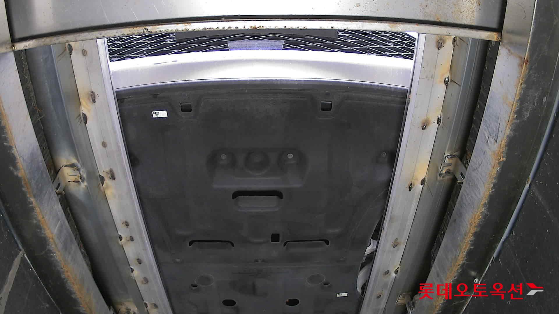 جينسس جي في 60